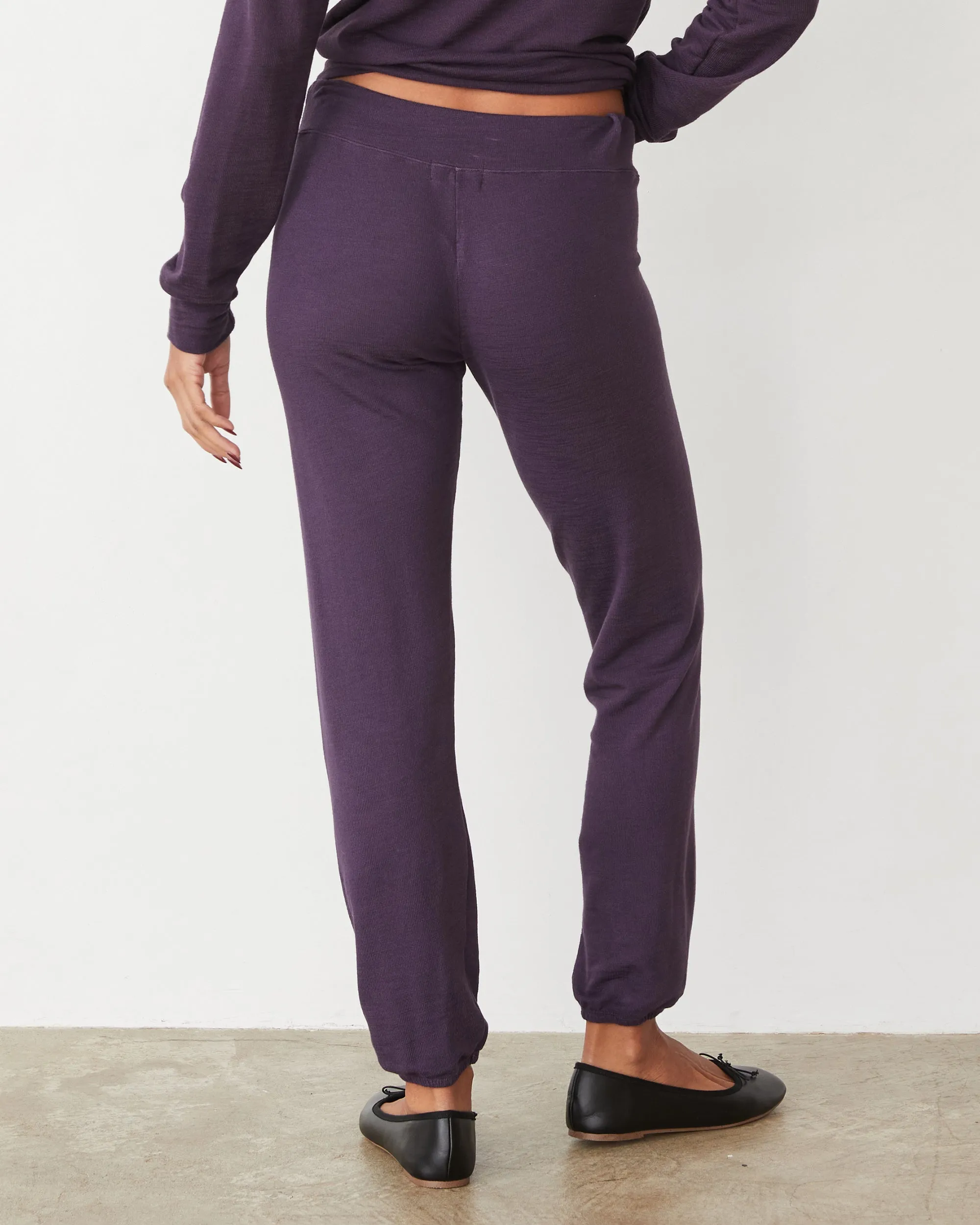Supersoft Vintage Sweats sold by Monrow product image thumbnail 4