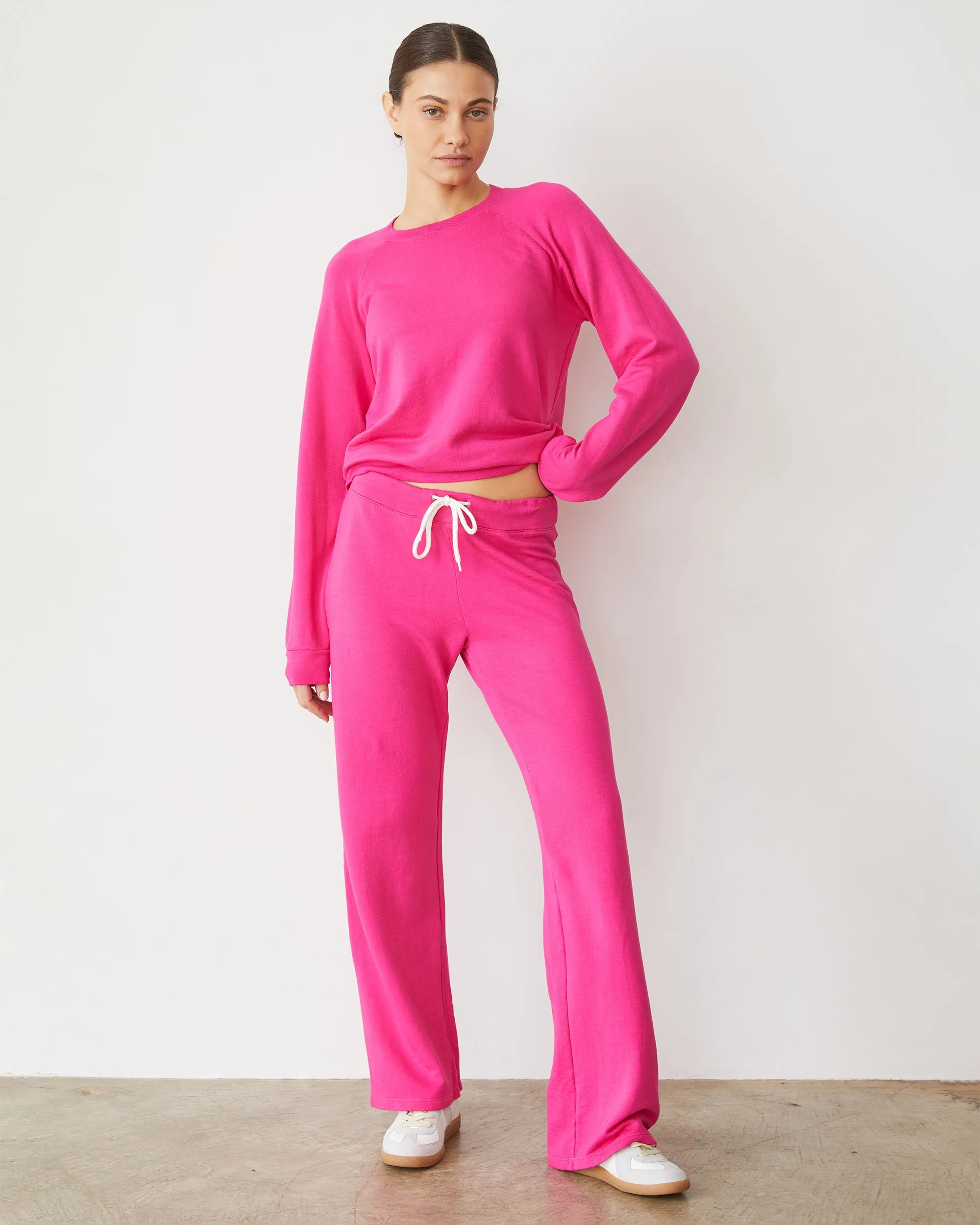 Softfleece Straight Leg Vintage Sweatpant sold by Monrow product image thumbnail 2