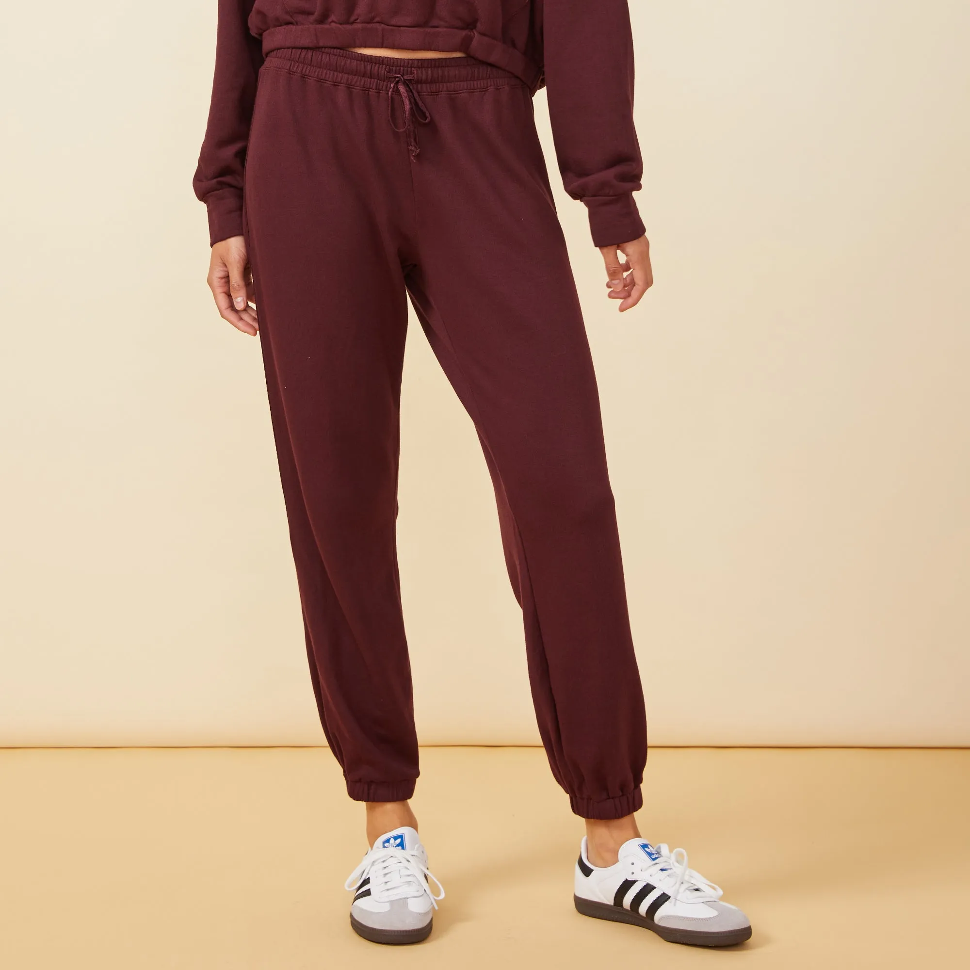 Supersoft Fleece Elastic Vintage Sweat with Silky Piping sold by Monrow