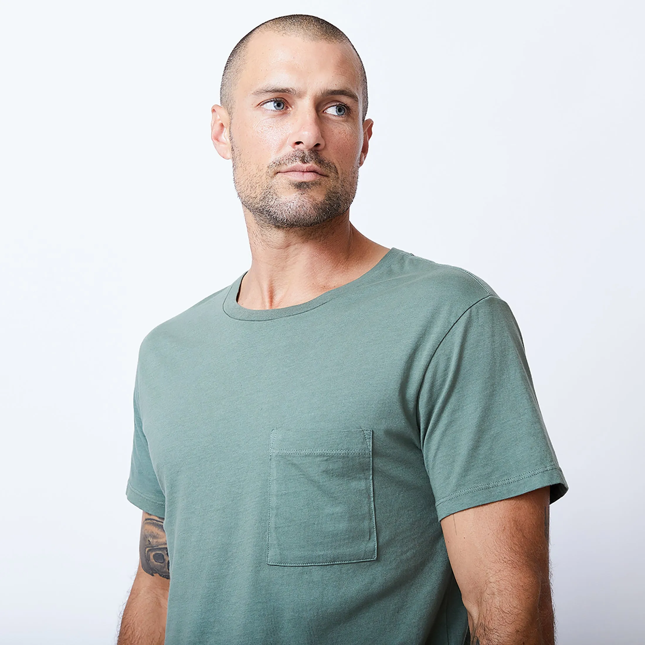 Relaxed Pocket Crew sold by Monrow product image thumbnail 5