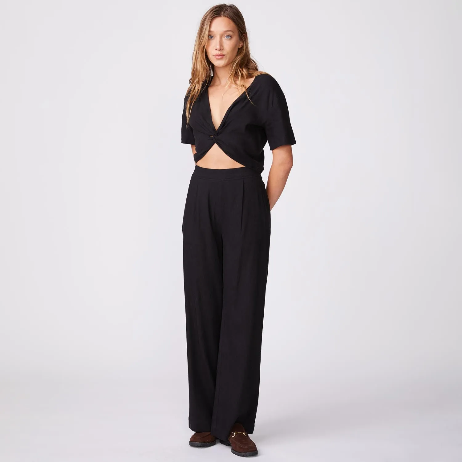 Linen Front Twist Top sold by Monrow product image thumbnail 2