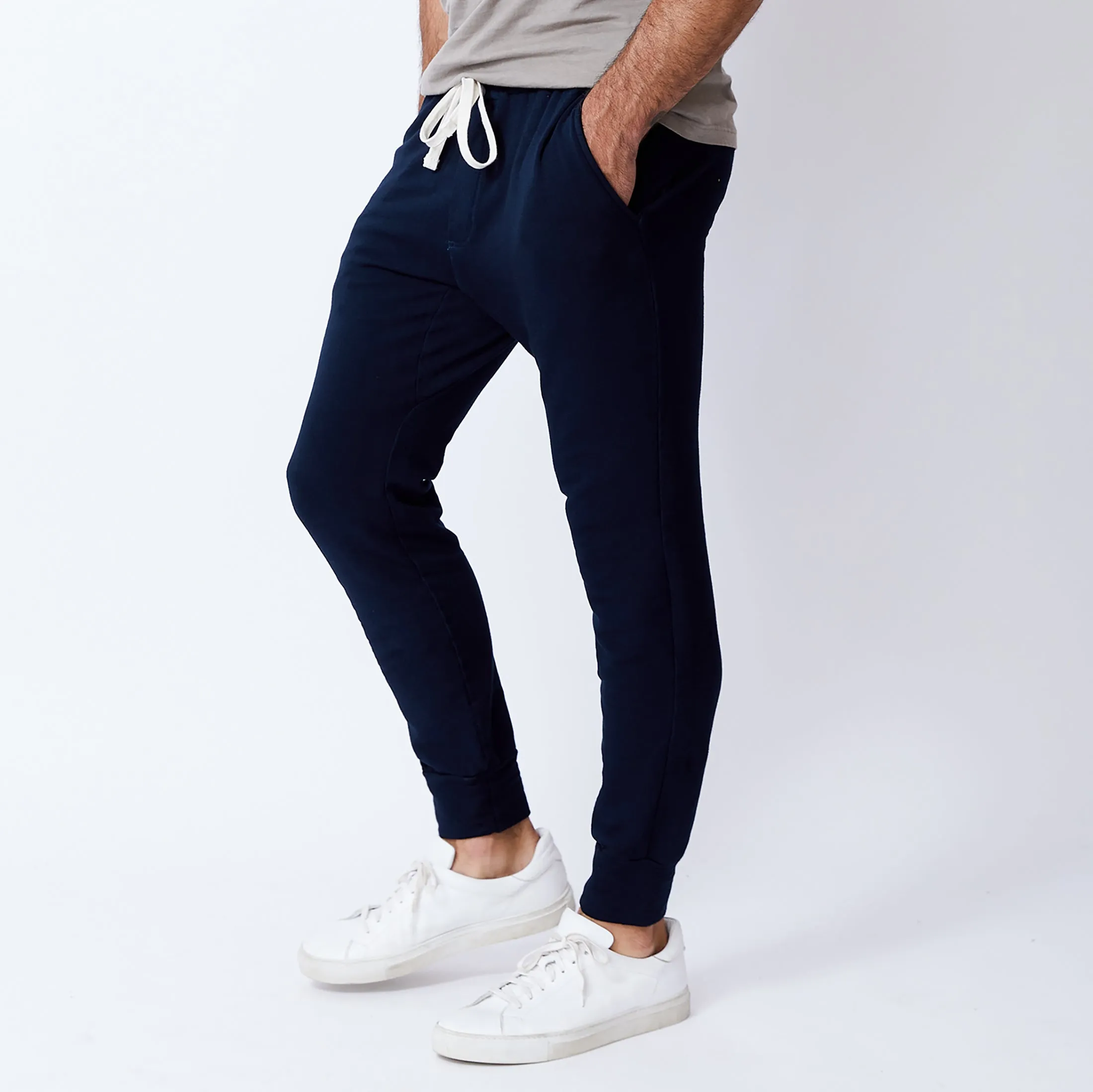 Supersoft Fleece Jogger sold by Monrow product image thumbnail 3