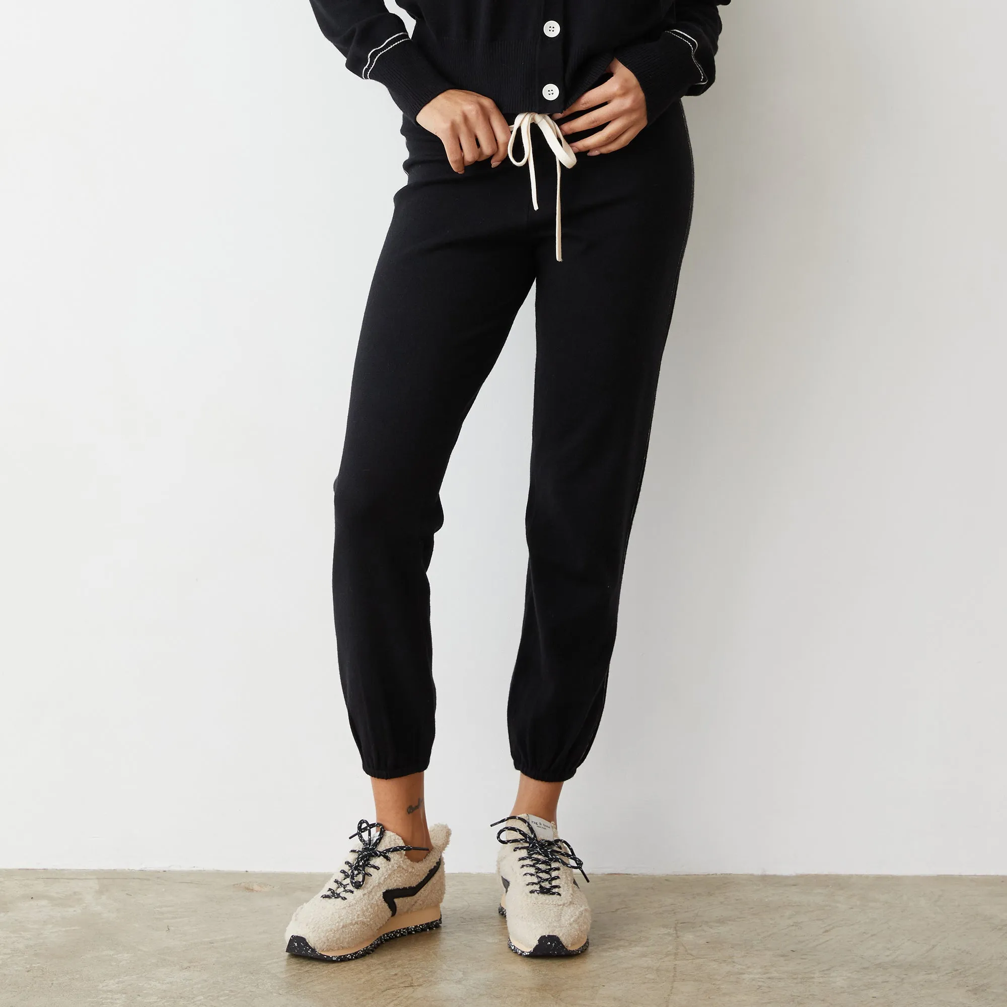 Lightknit Contrast Stitch Vintage Sweatpant sold by Monrow product image thumbnail 2