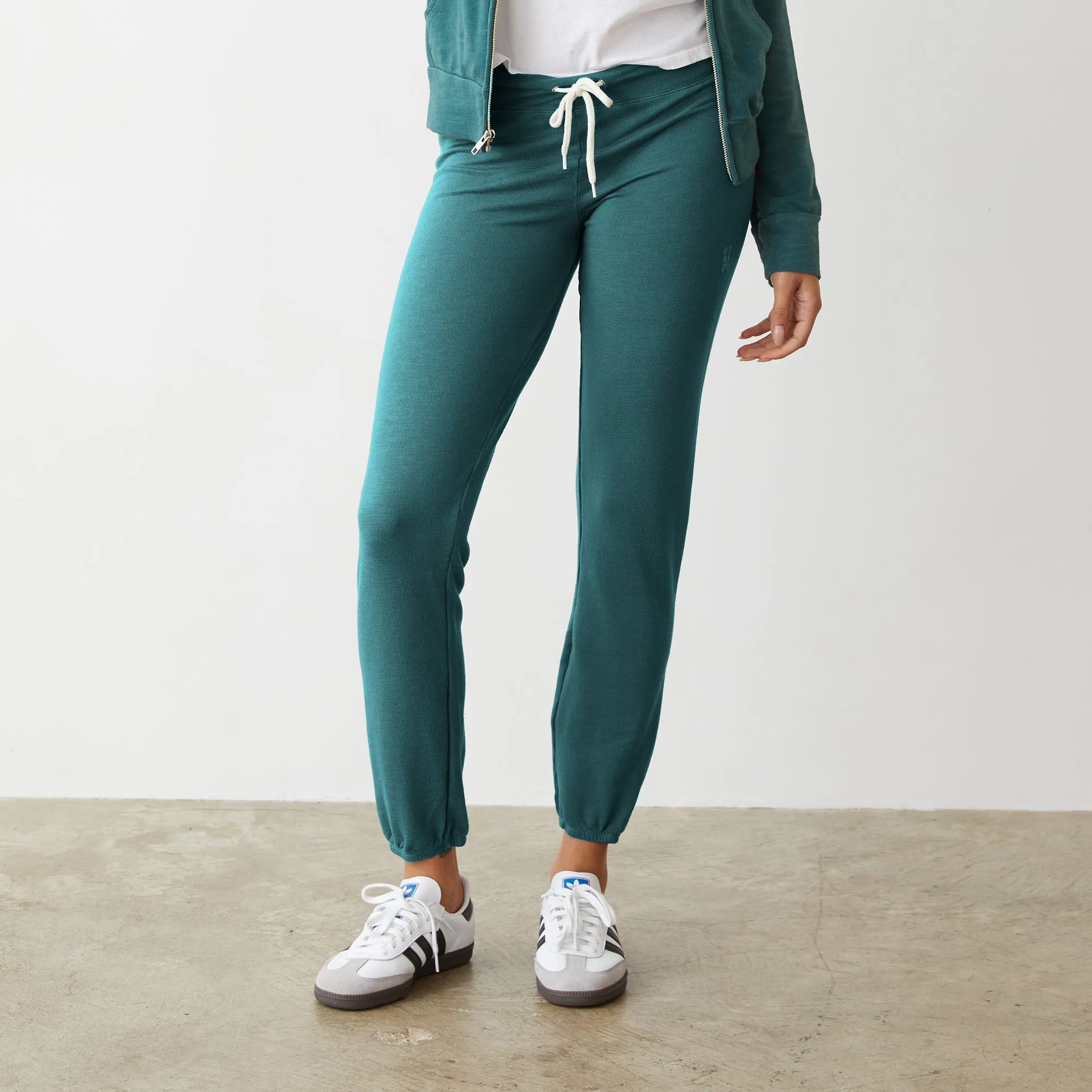 Supersoft Vintage Sweats sold by Monrow product image thumbnail 2