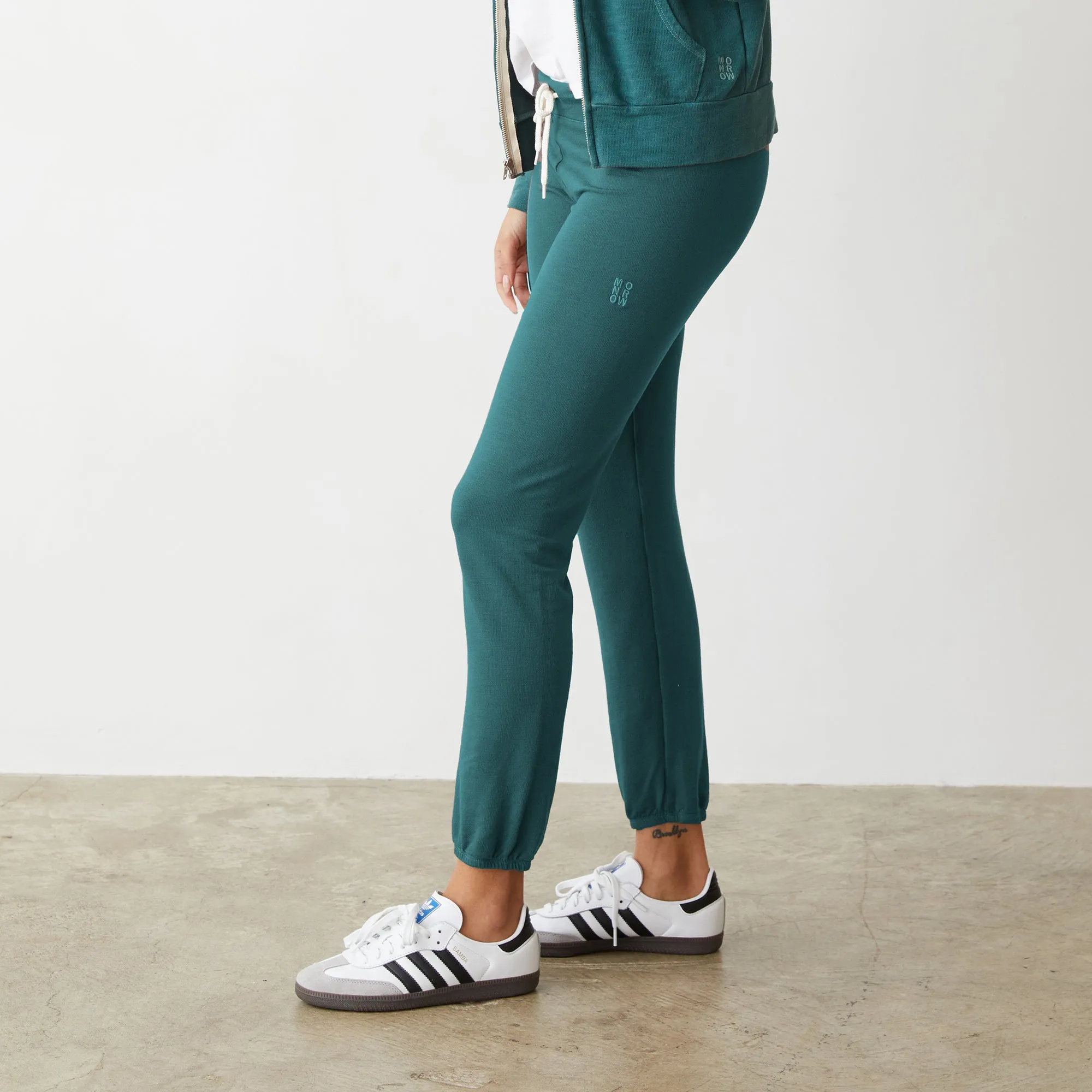 Supersoft Vintage Sweats sold by Monrow product image thumbnail 3