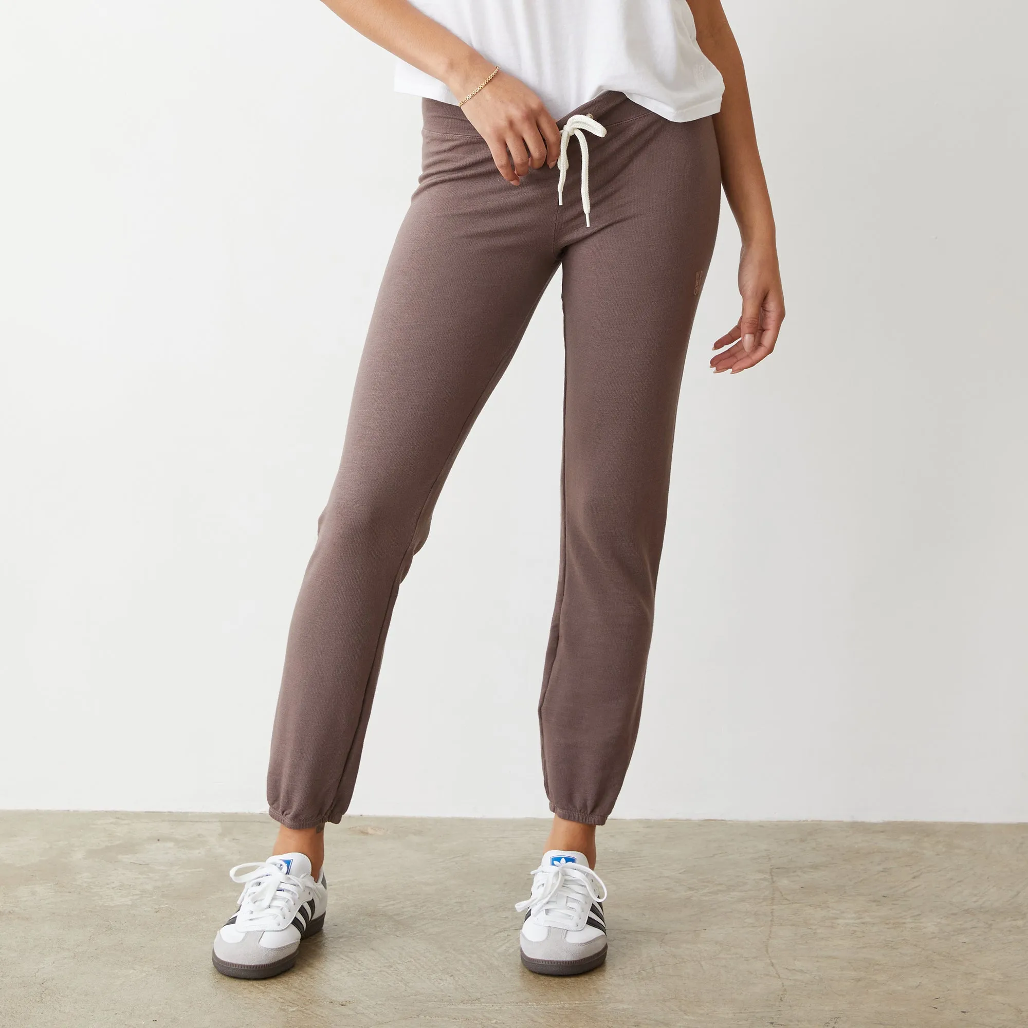 Supersoft Vintage Sweats sold by Monrow product image thumbnail 4