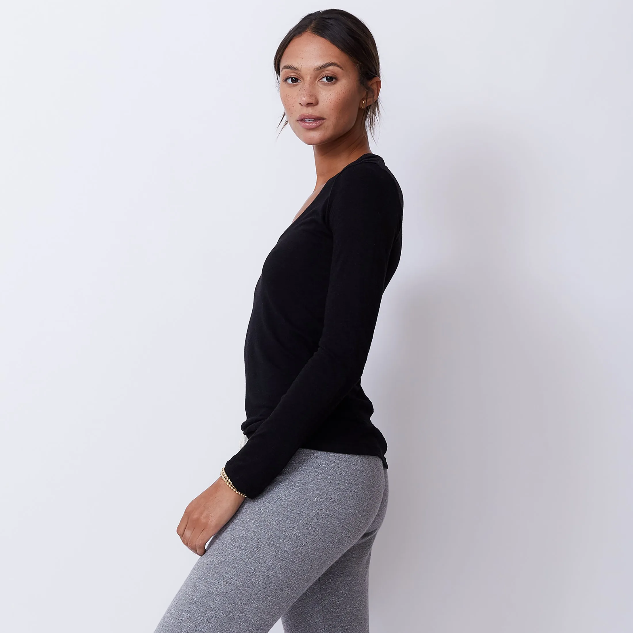 Textured Tri-Blend Fitted Long Sleeve V Neck Tee sold by Monrow product image thumbnail 4