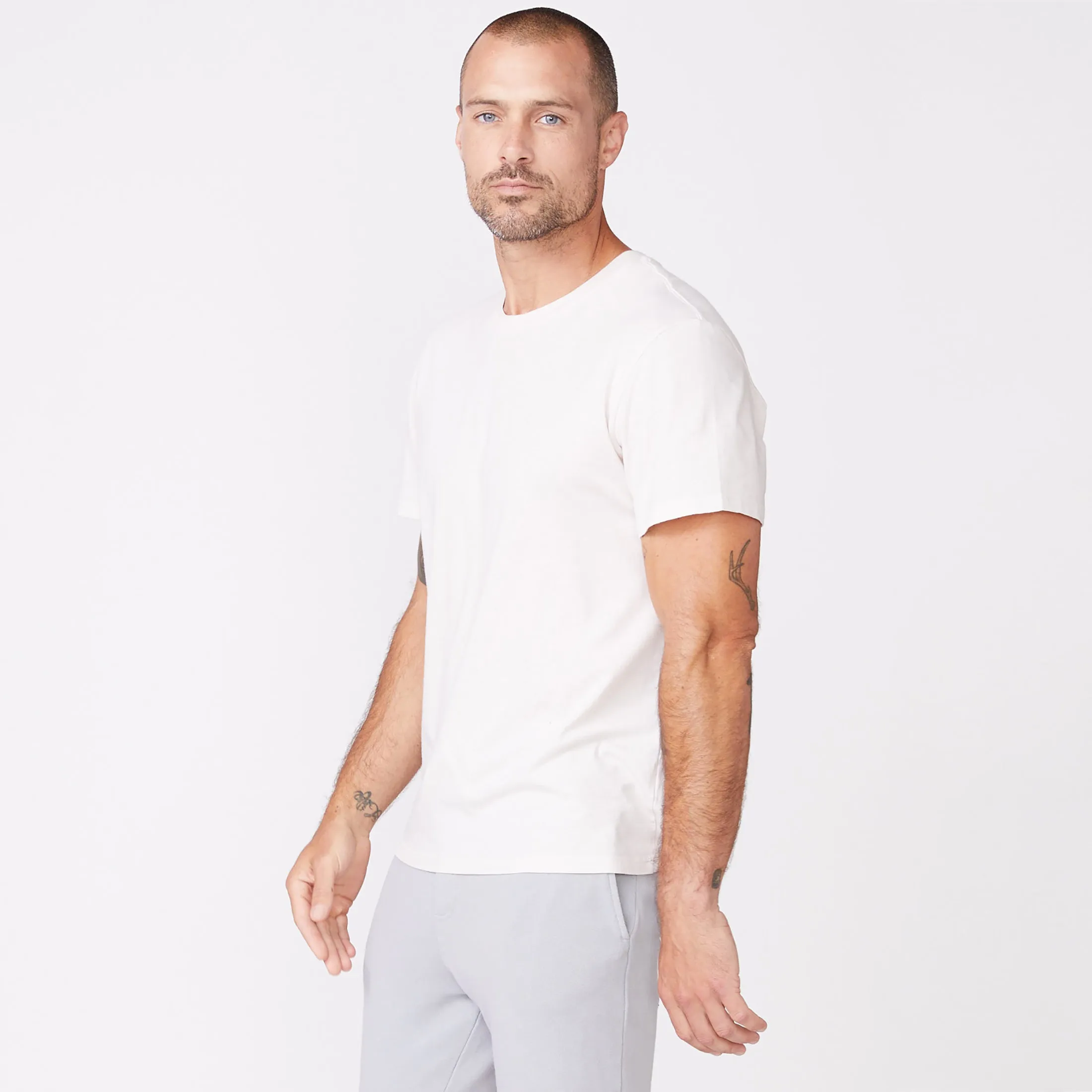 Relaxed Crew sold by Monrow product image thumbnail 4