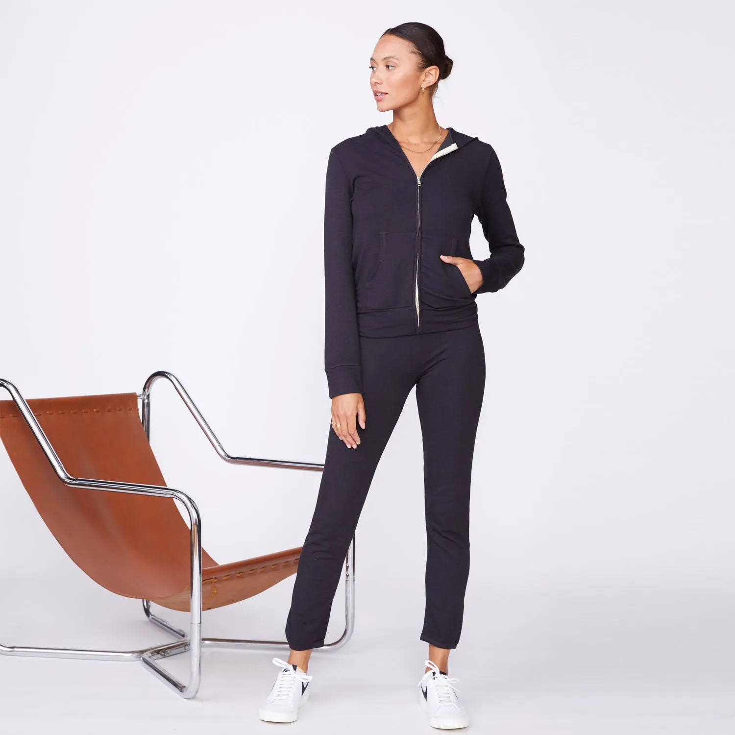 Supersoft Vintage Sweats sold by Monrow product image thumbnail 4