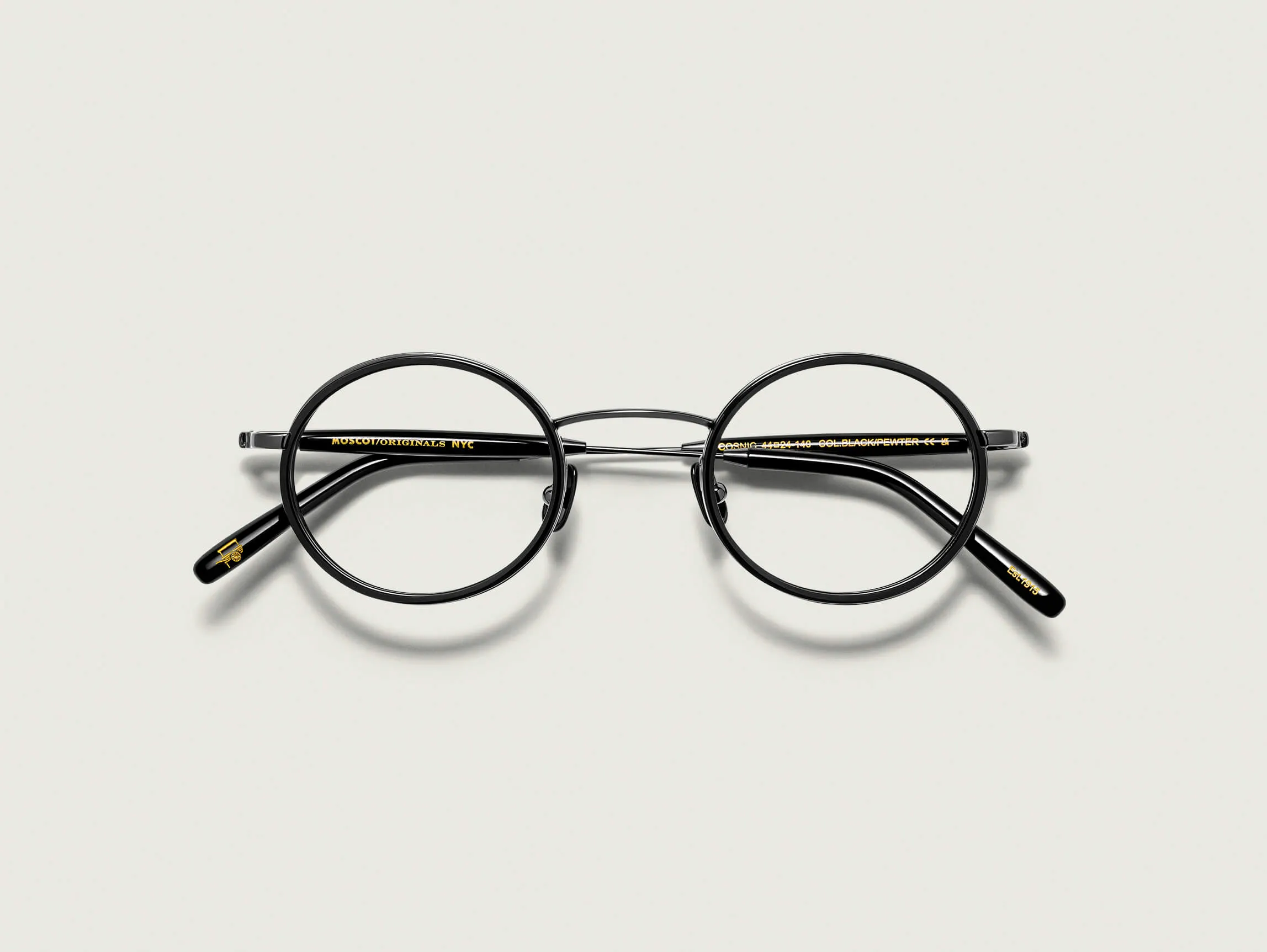 COSNIC sold by MOSCOT
