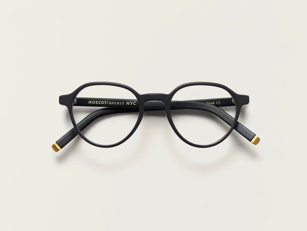 LES sold by MOSCOT