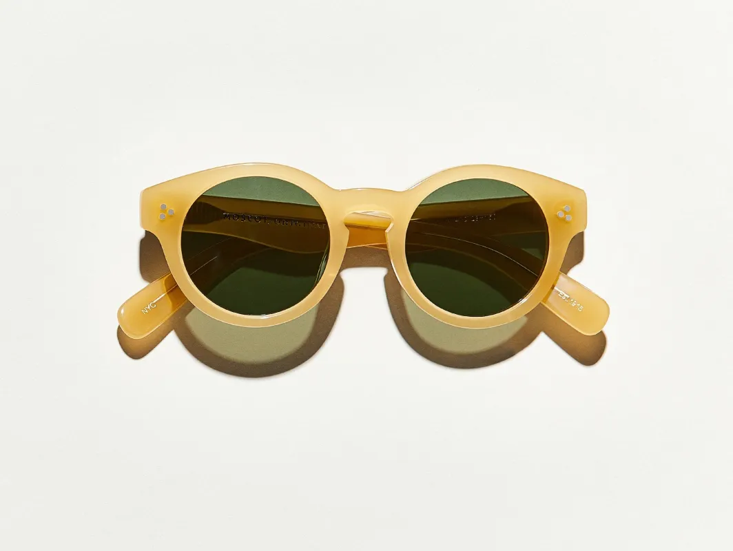 GRUNYA SUN sold by MOSCOT