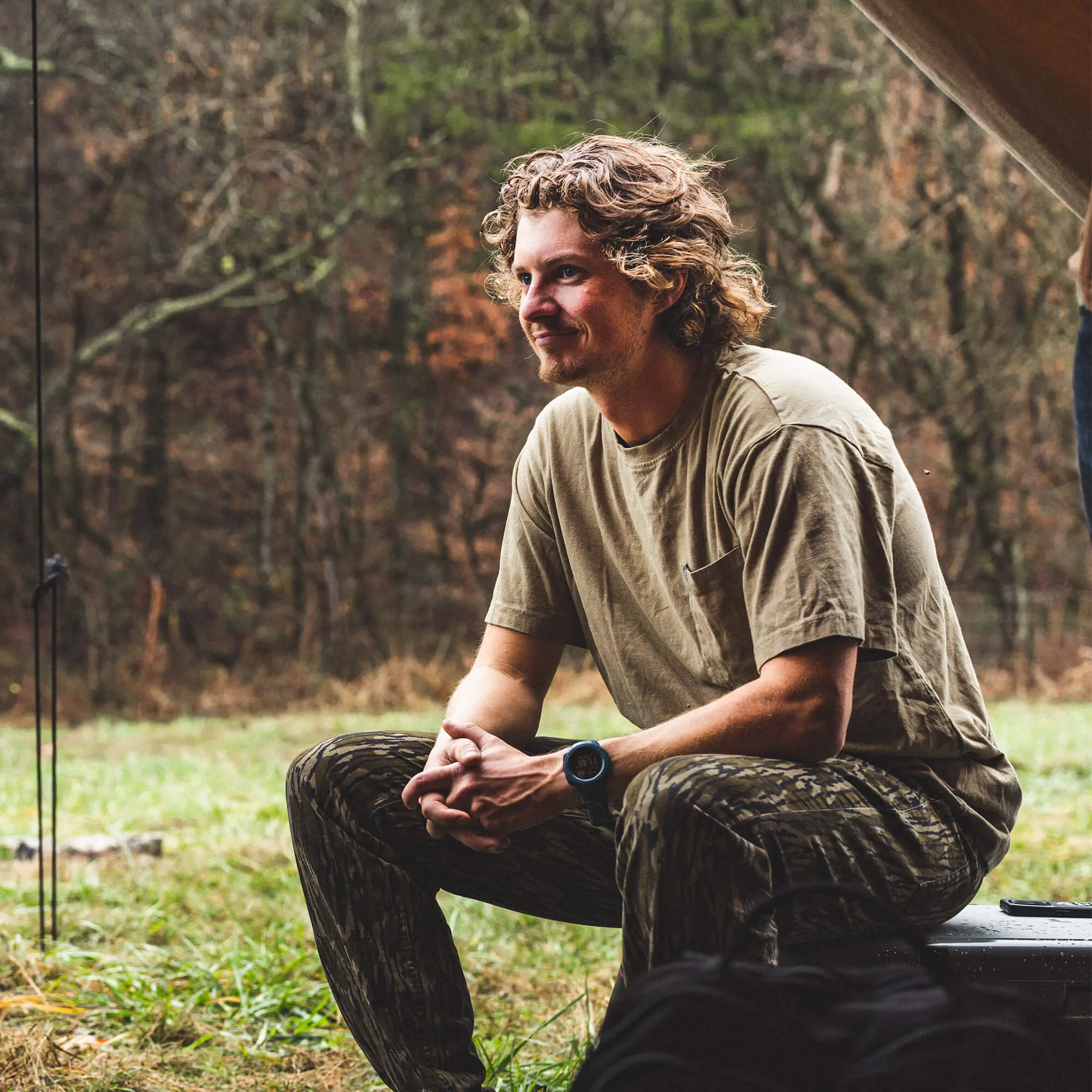 Tombigbee Midweight Pocket Tee sold by Mossy Oak product image thumbnail 5