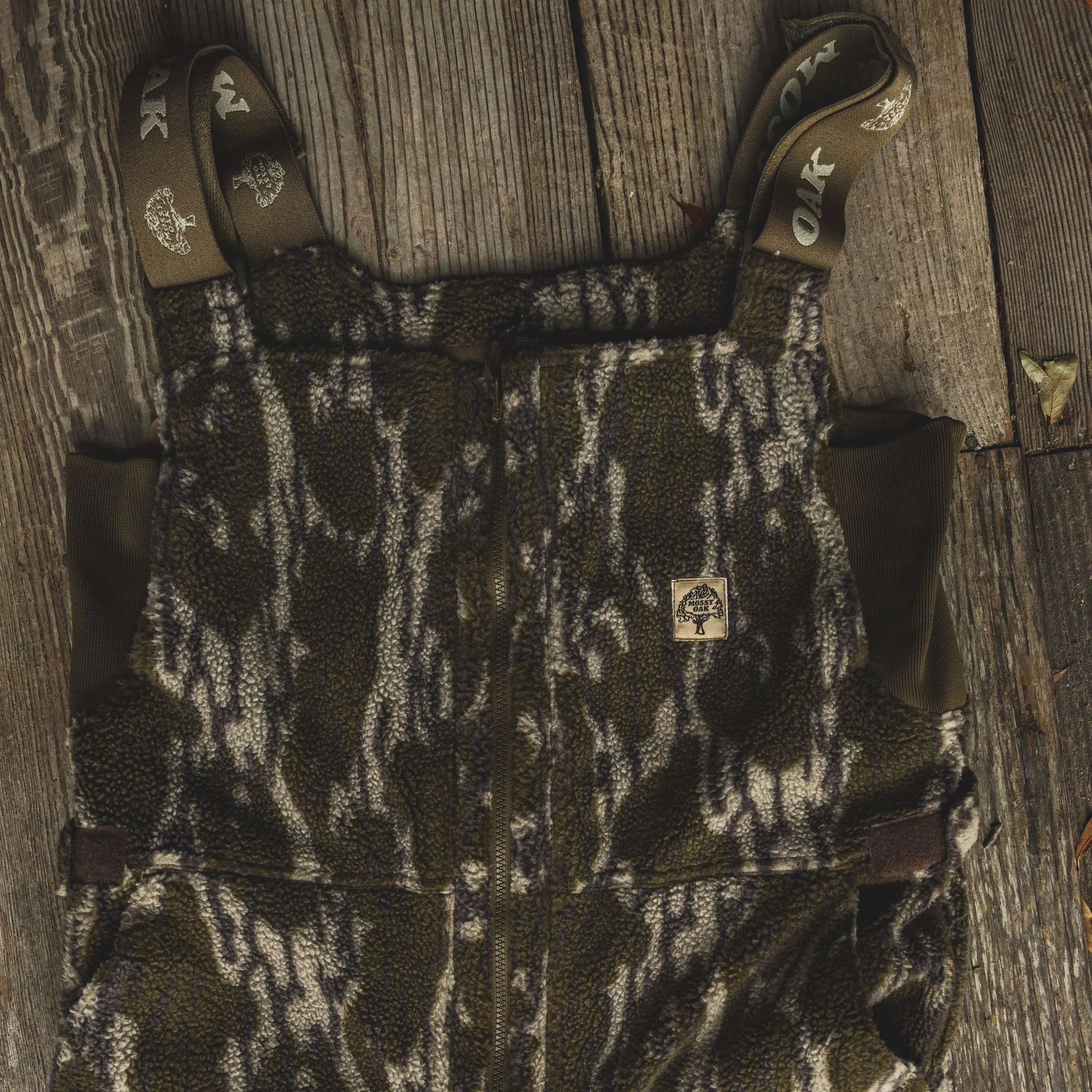 Mossy Oak Woodsman Series Fleece Bib sold by Mossy Oak product image thumbnail 4