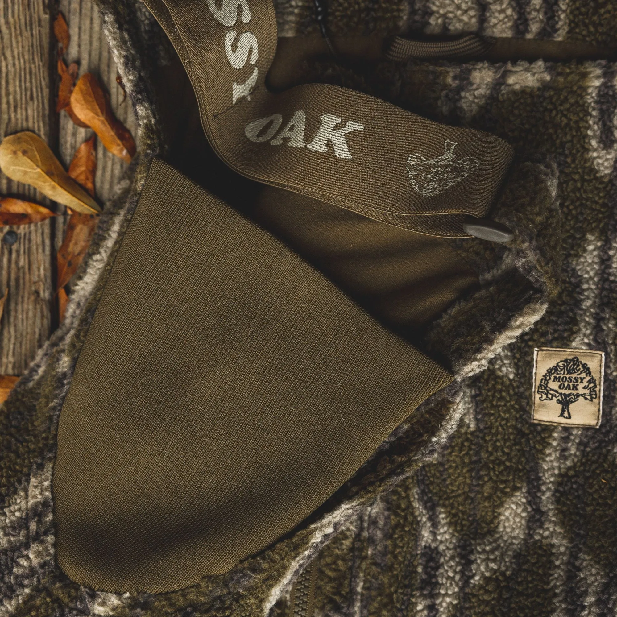 Mossy Oak Woodsman Series Fleece Bib sold by Mossy Oak product image thumbnail 5