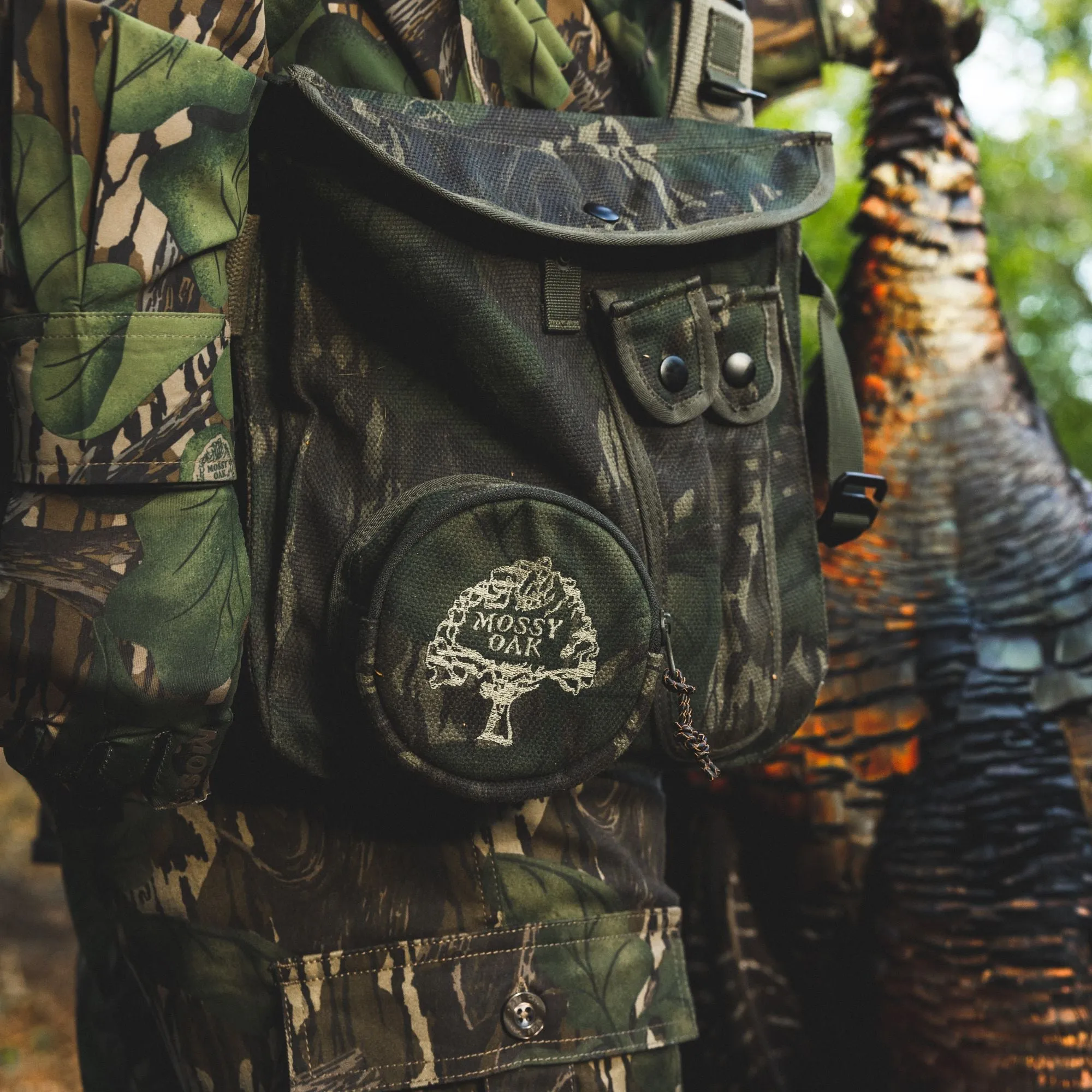 Woodsman Strap Turkey Vest sold by Mossy Oak product image thumbnail 4