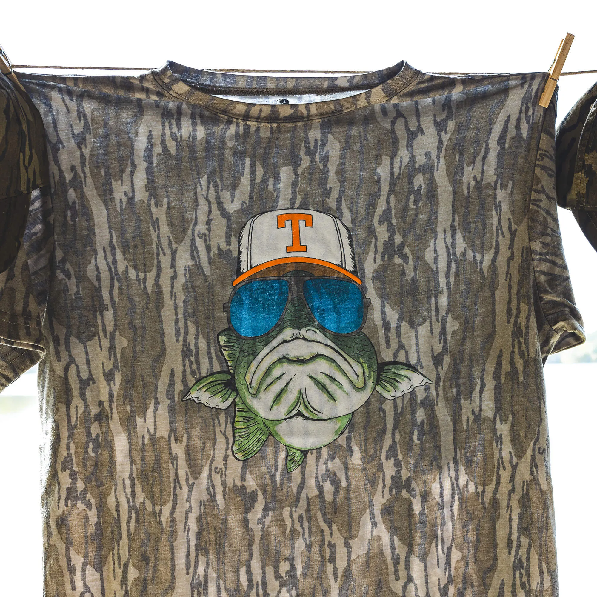 Bill Dance Bass Washed Out Tee sold by Mossy Oak product image thumbnail 3