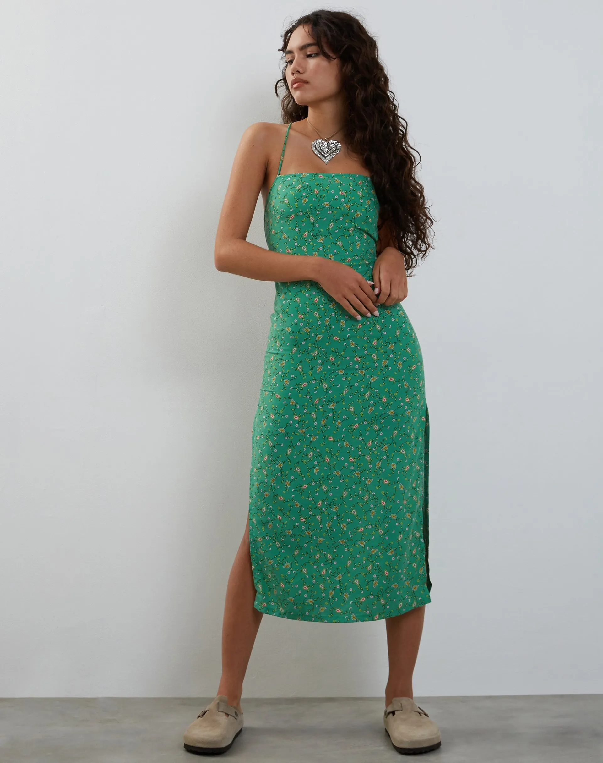 Nosita Midi Dress In Paisley Fun Green sold by Motel Rocks product image thumbnail 3