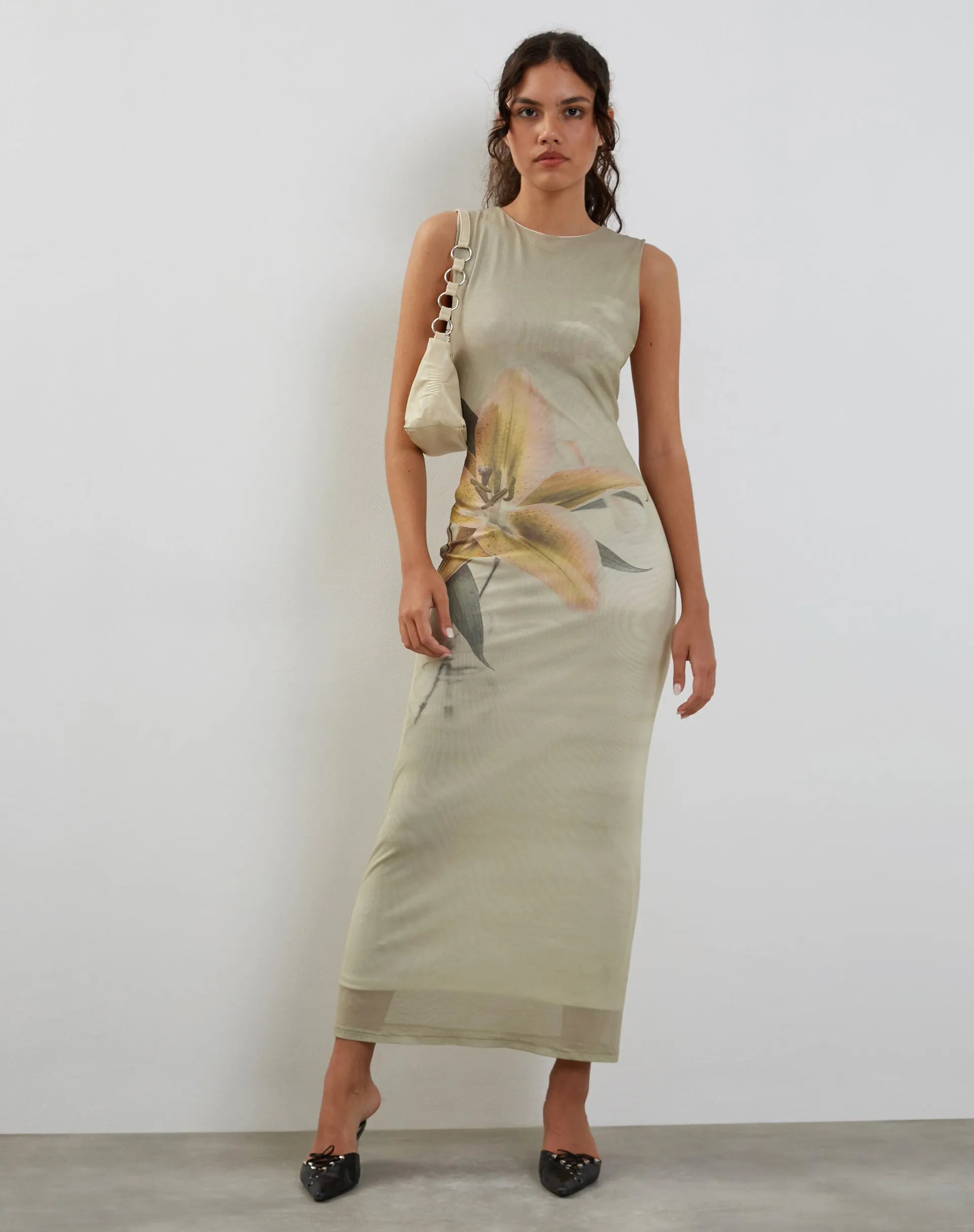 Fayola Printed Maxi Dress in Yellow Lily Print sold by Motel Rocks product image thumbnail 2