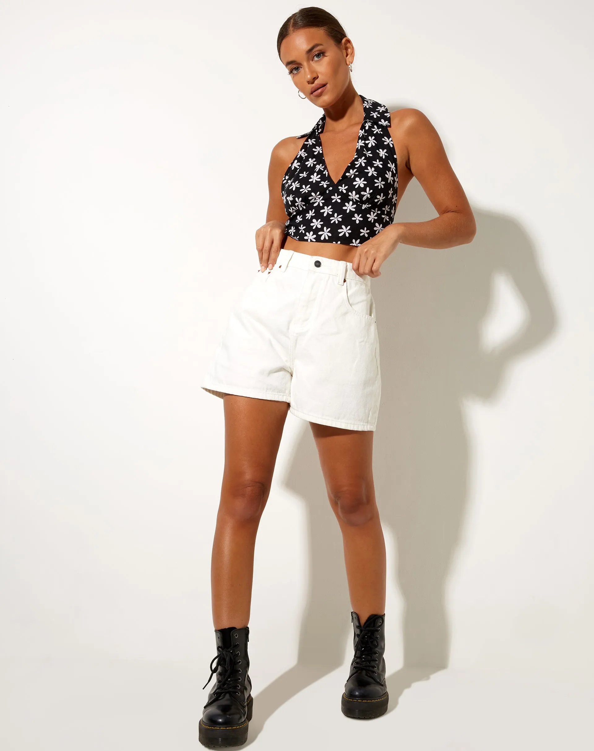 Datri Crop Top in 90's Daisy sold by Motel Rocks product image thumbnail 4