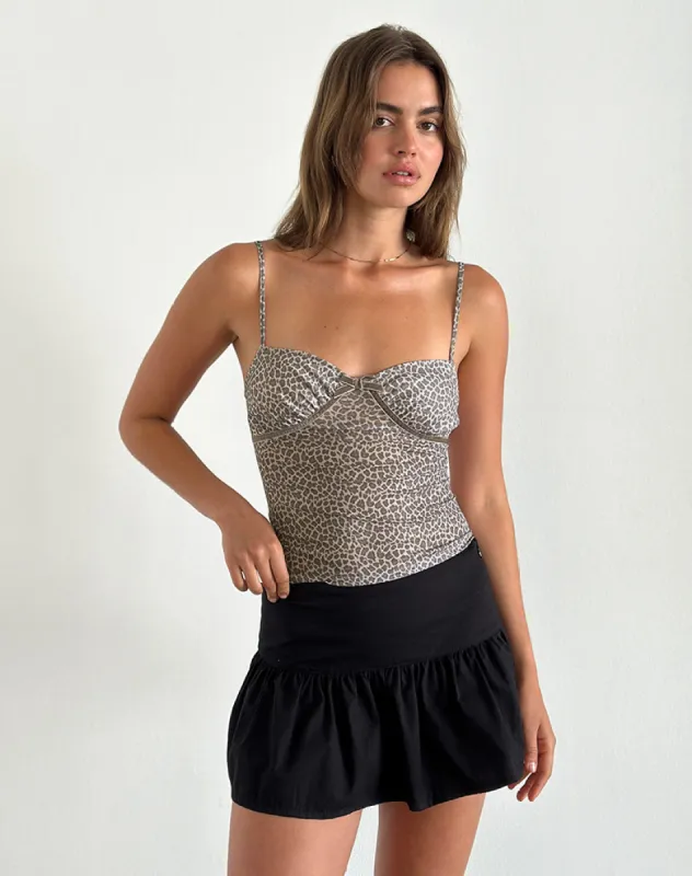 Jarita Cami Top in Dainty Leopard Light Brown made by Motel Rocks