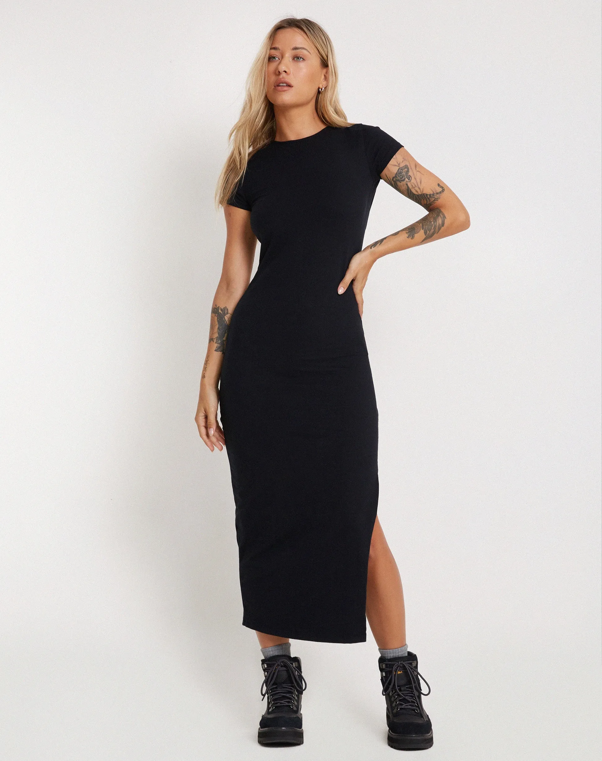 Kasor Short Sleeve Maxi Dress in Black sold by Motel Rocks product image thumbnail 4