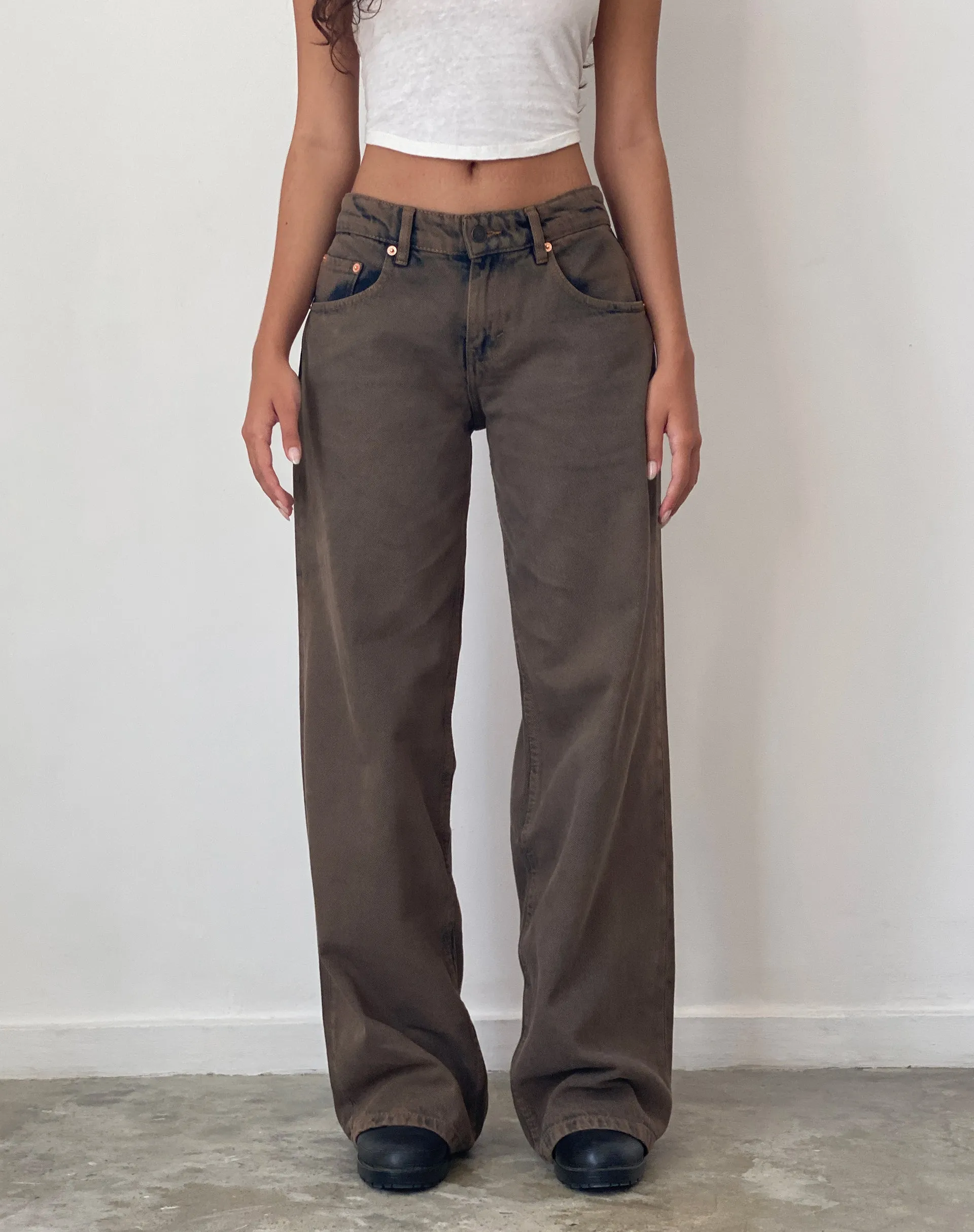 Roomy Extra Wide Low Rise Jeans in Dark Sand sold by Motel Rocks product image thumbnail 4