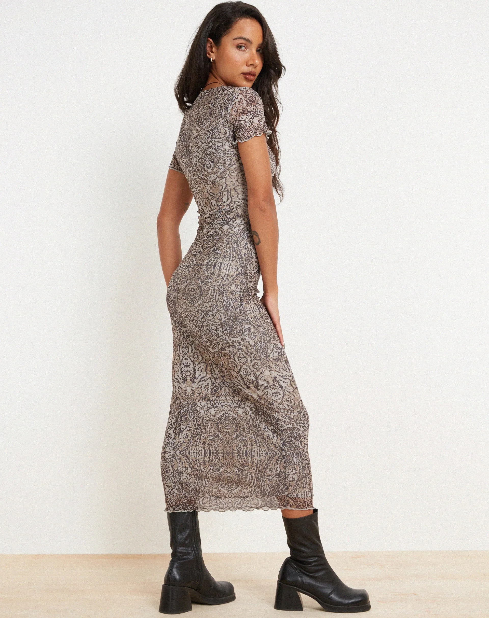 Roska Printed Midi Dress in Sandstorm Tonal Print sold by Motel Rocks product image thumbnail 3