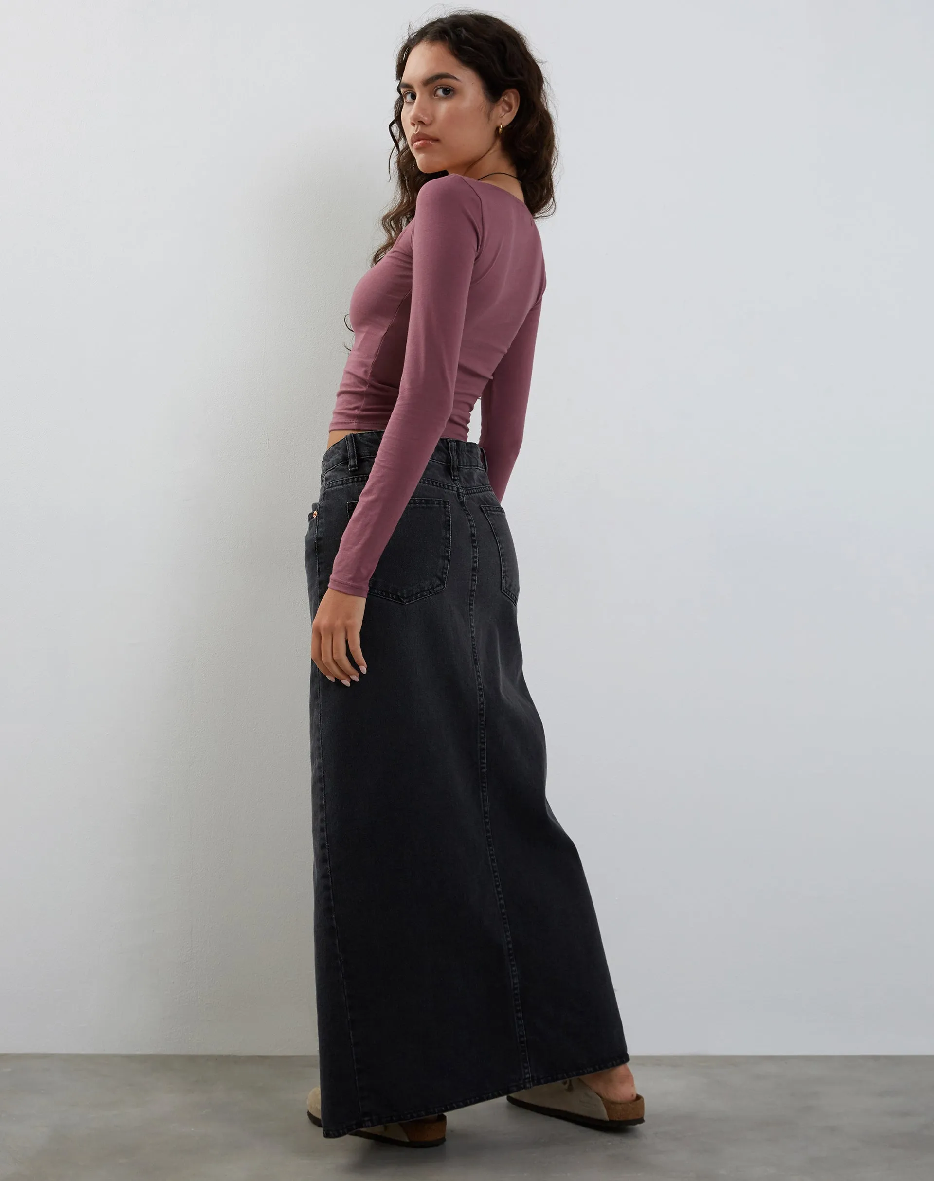 Quebon Long Sleeve Top in Mauve sold by Motel Rocks product image thumbnail 4