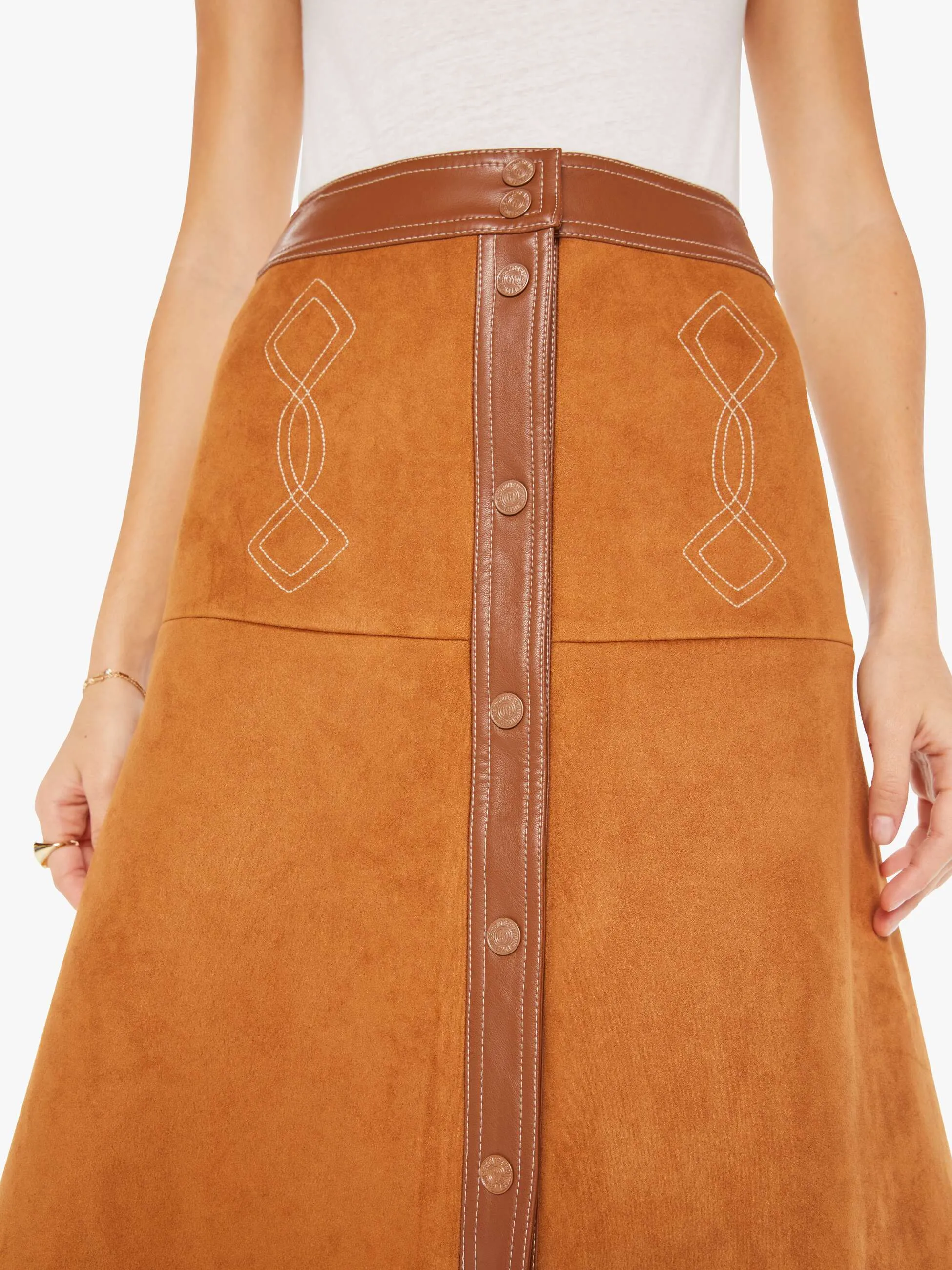 The Sweepstakes - Cinnamon Spice sold by MOTHER product image thumbnail 5