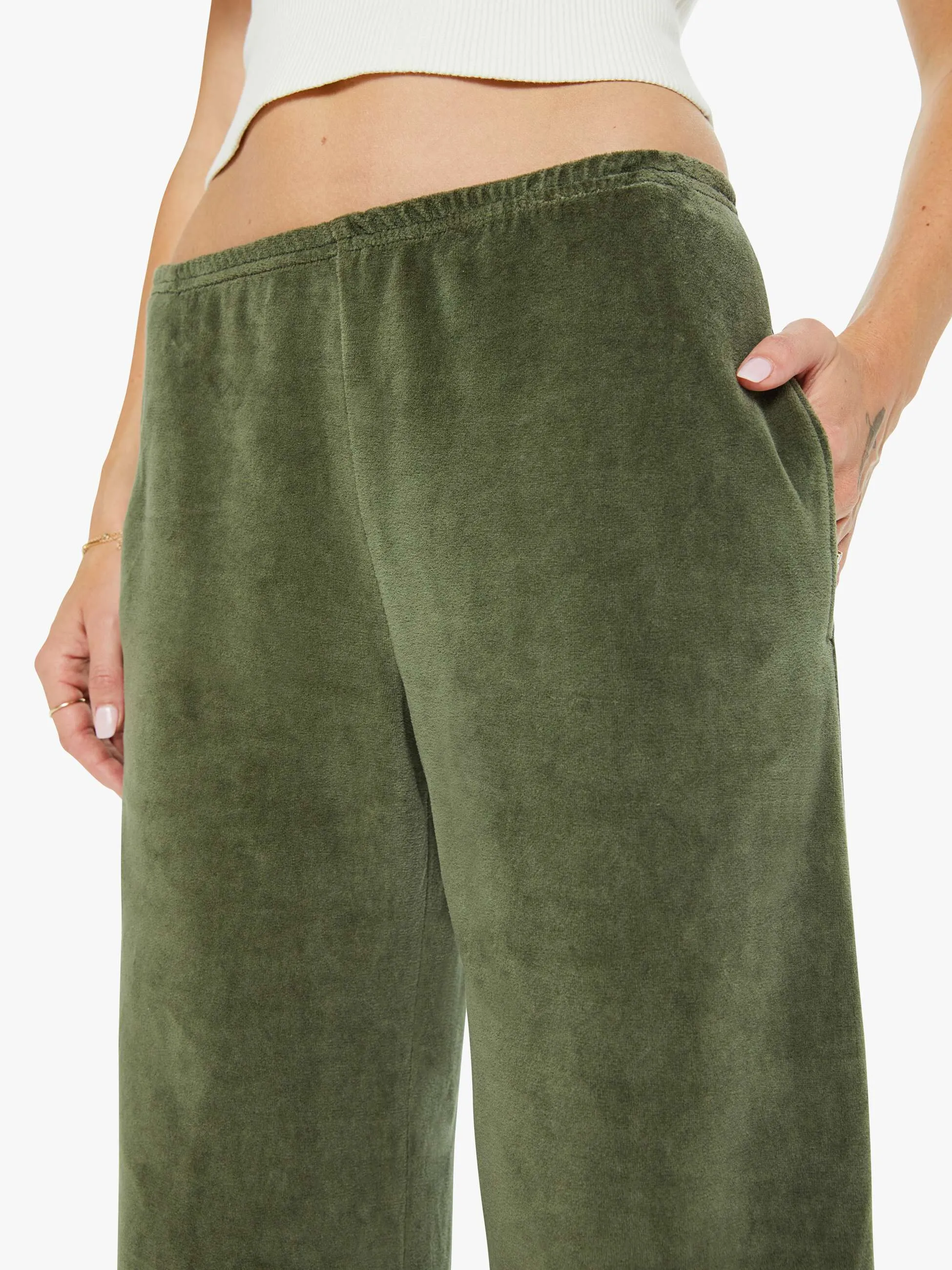 XiRENA Mavis Sweatpant - Olivine sold by MOTHER product image thumbnail 5