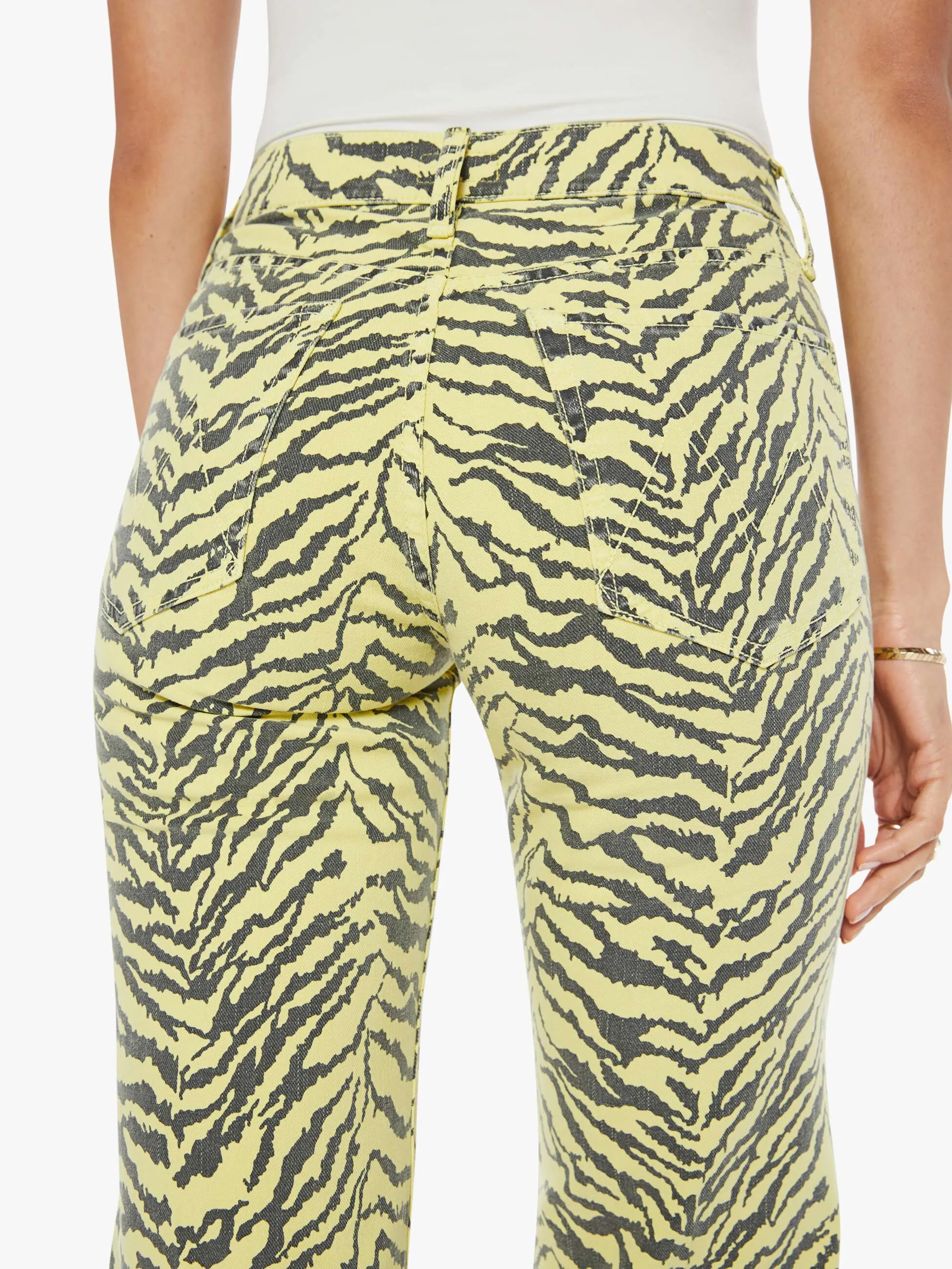 The Mid Rise Zip Rambler Ankle - Catcall! sold by MOTHER product image thumbnail 5