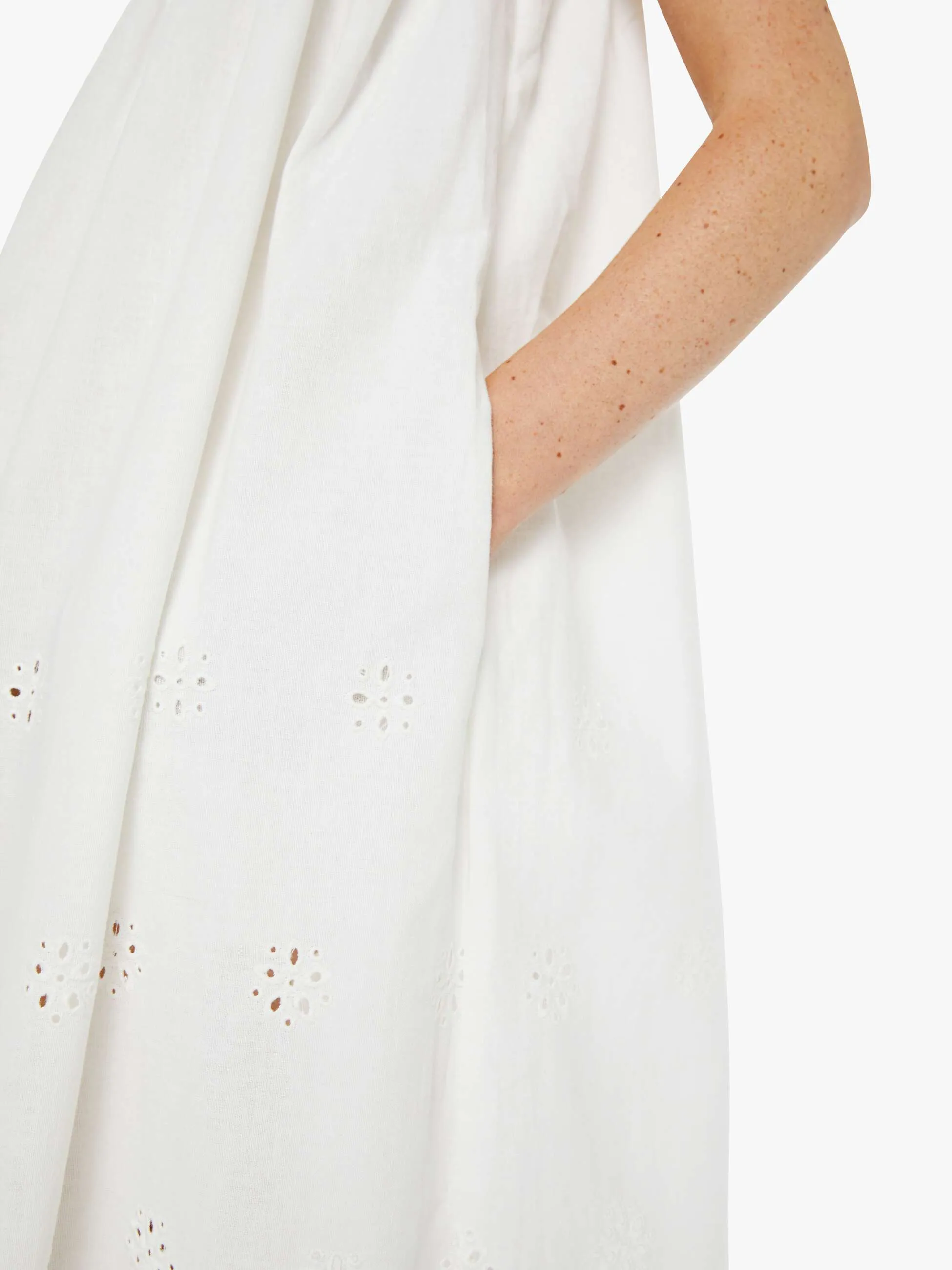 The Lullaby Maxi - Marshmallow sold by MOTHER product image thumbnail 5