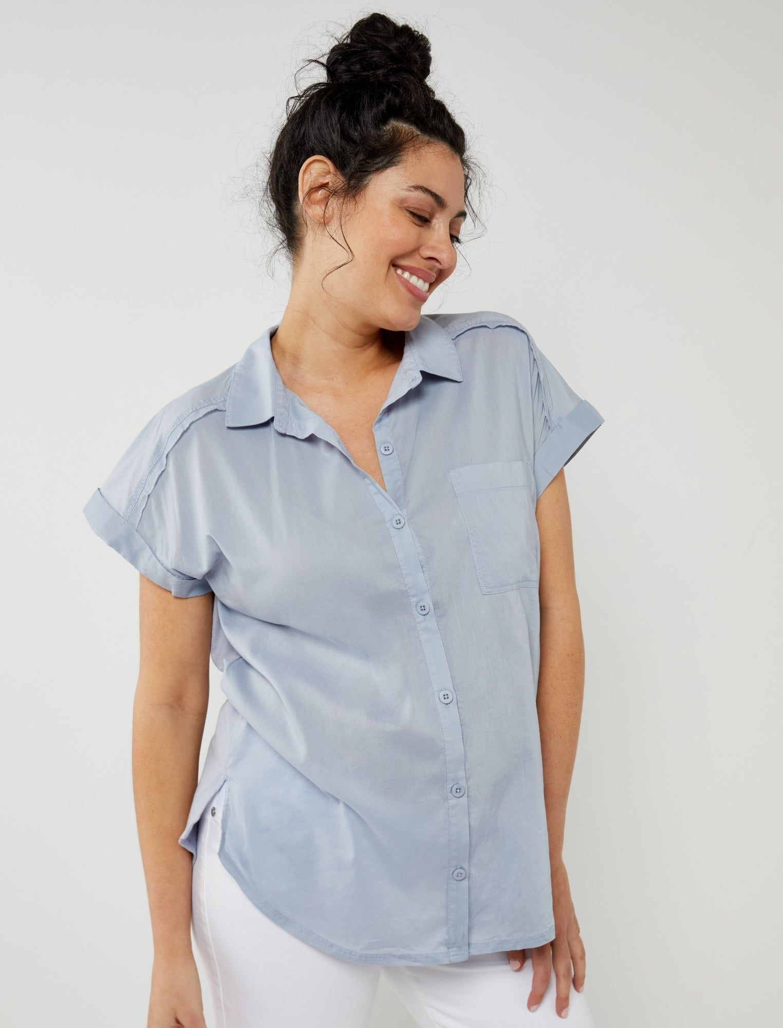 Splendid Paige Linen Maternity Shirt sold by Motherhood Maternity product image thumbnail 2