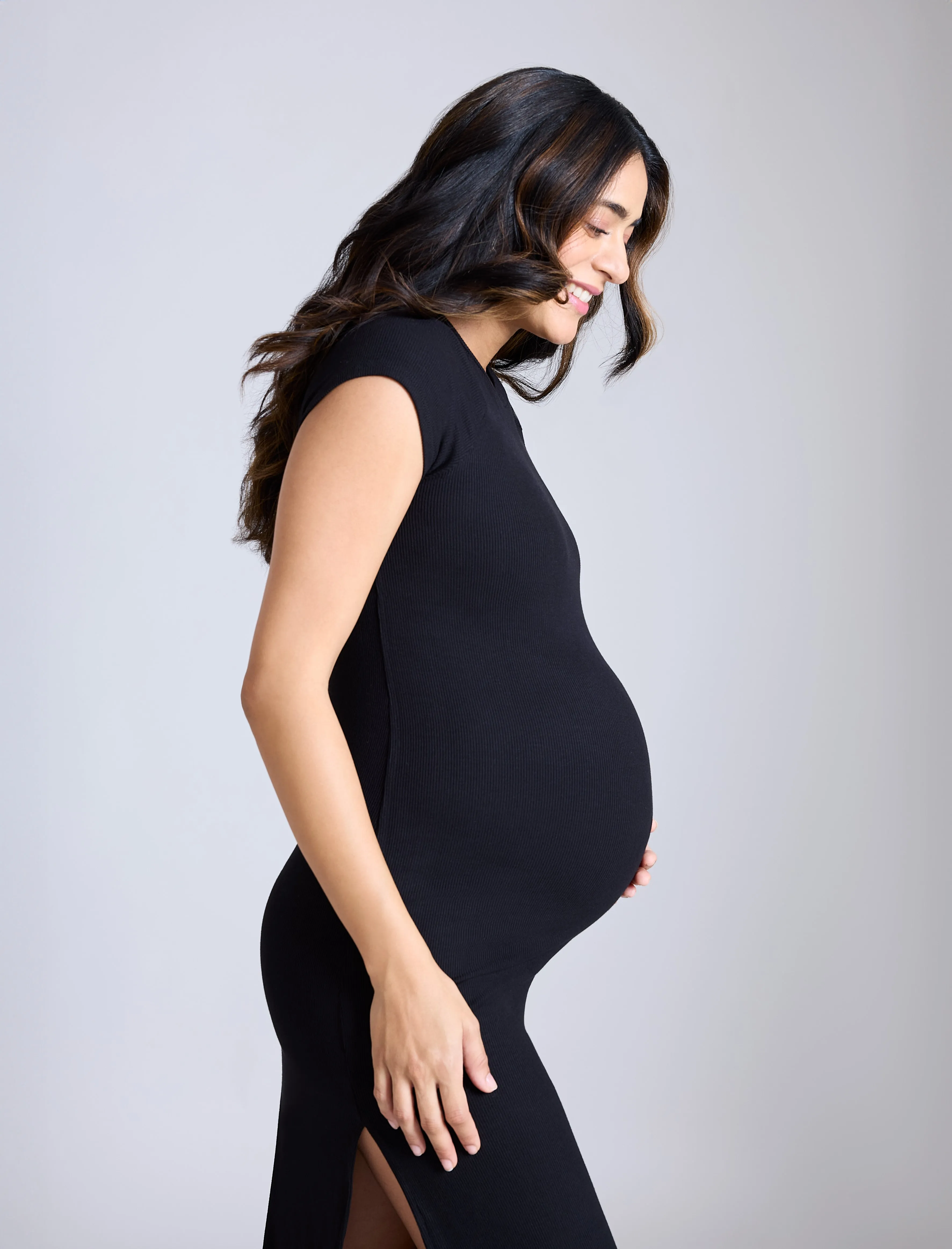 Ribbed Raglan Midi Dress sold by Motherhood Maternity product image thumbnail 4