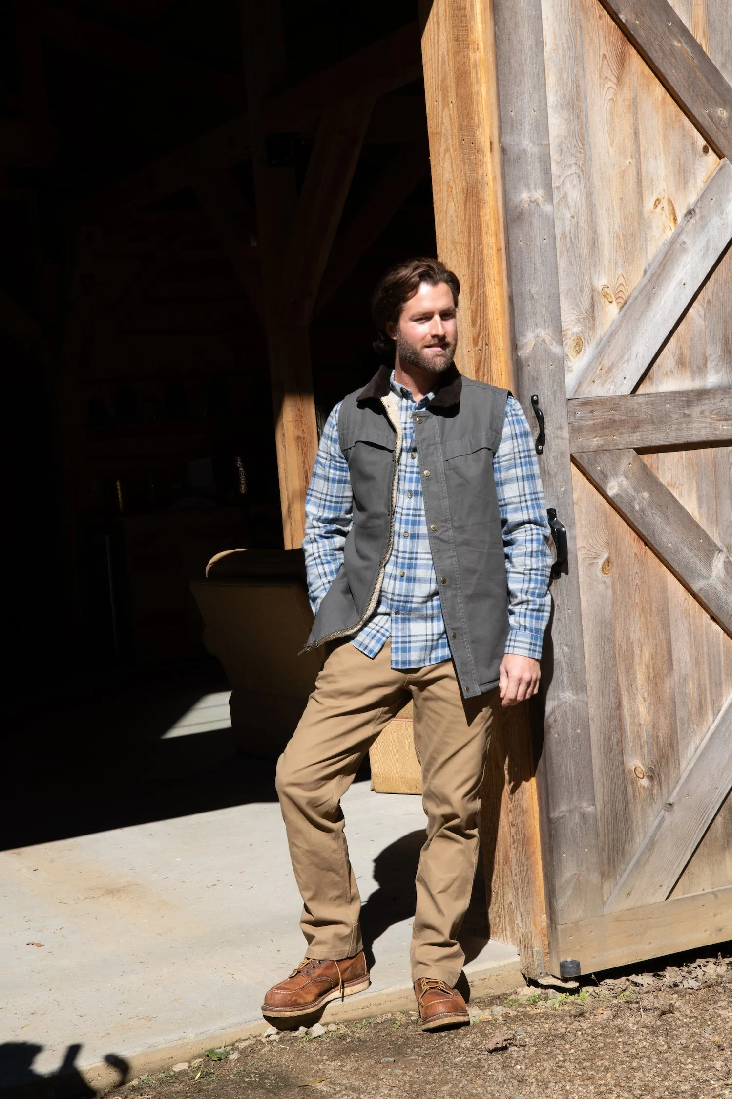 Sullivan Ranch Vest sold by Mountain Khakis product image thumbnail 2