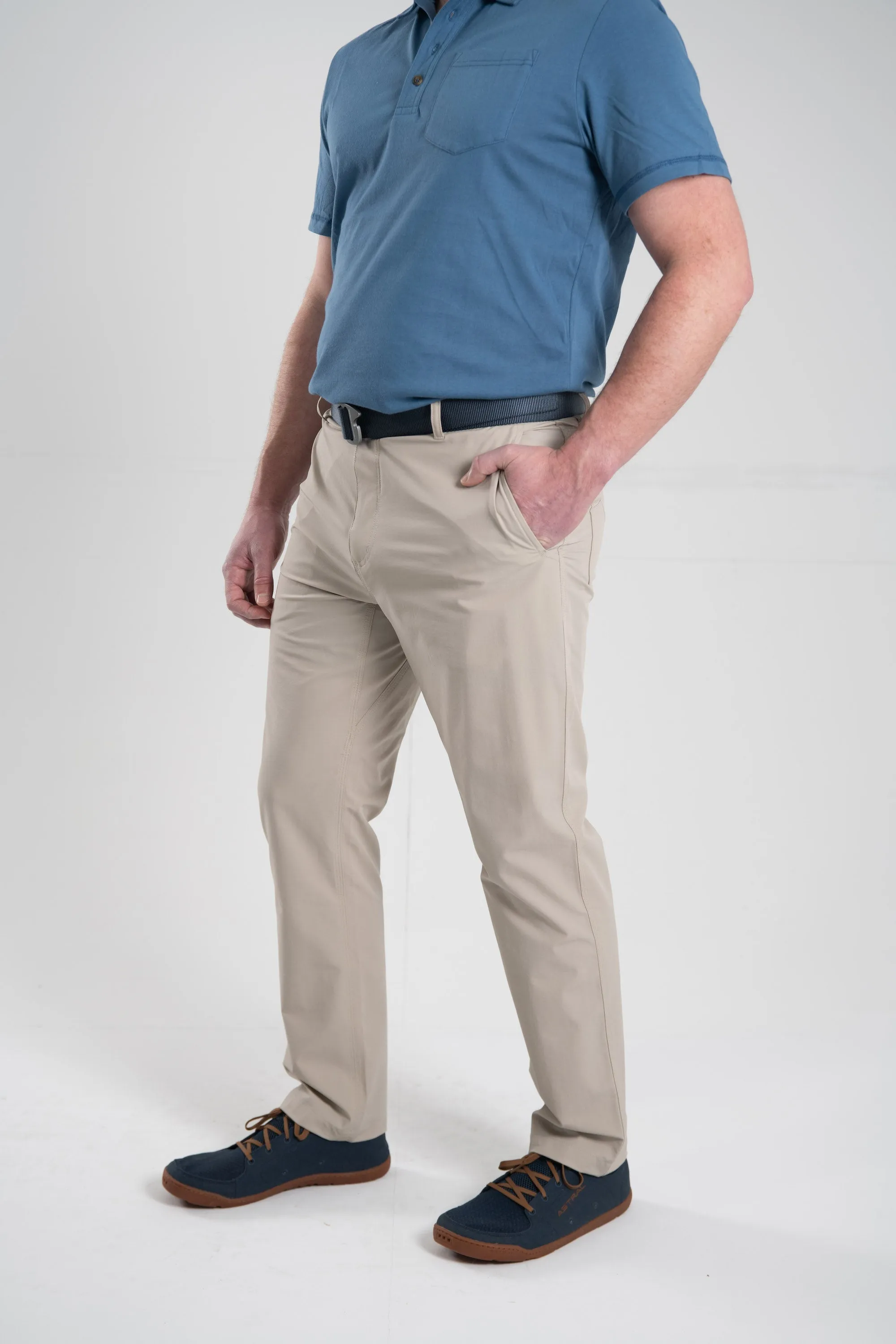 Rover Hybrid Pant sold by Mountain Khakis product image thumbnail 2