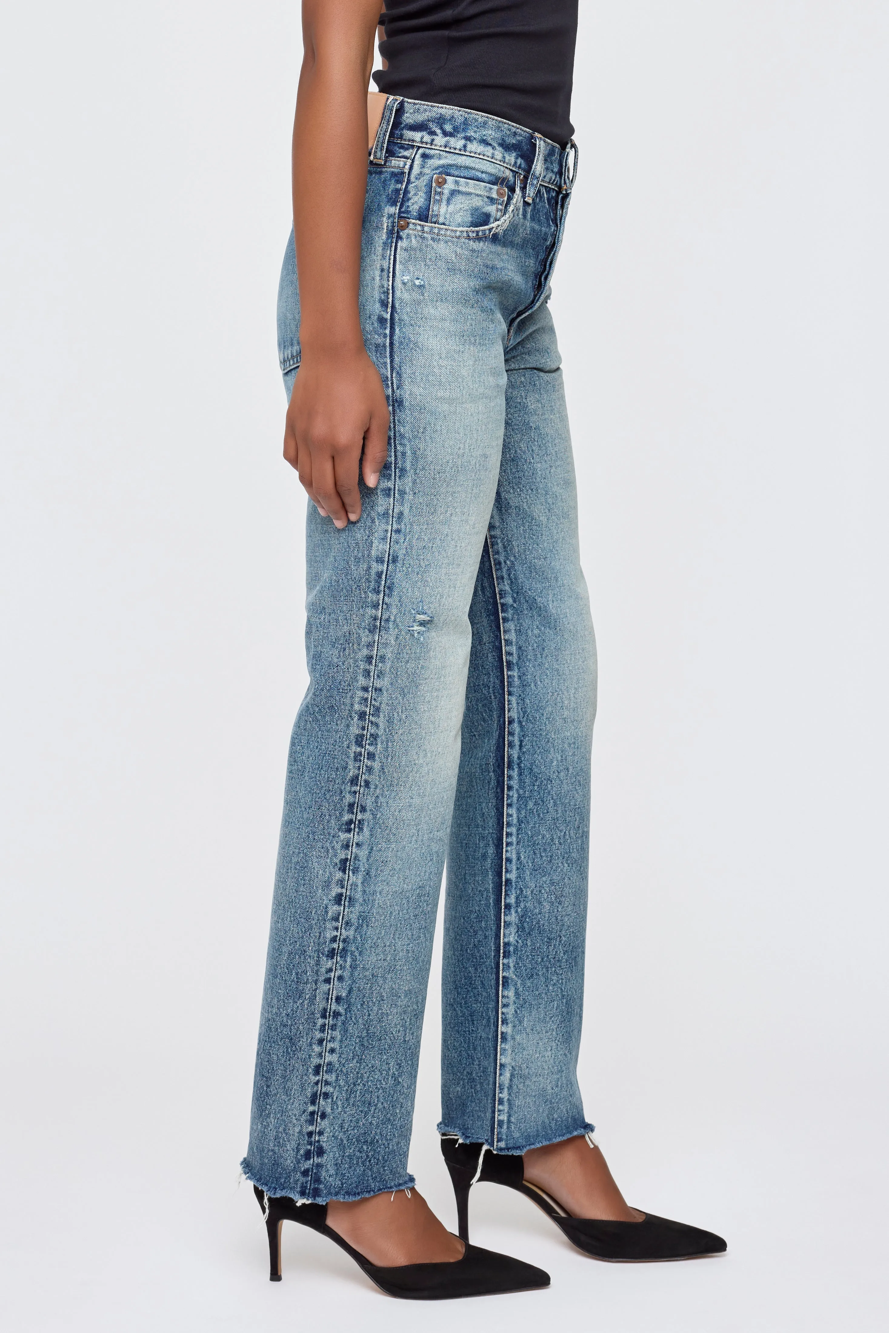 RAVENCREST STRAIGHT sold by Moussy product image thumbnail 5