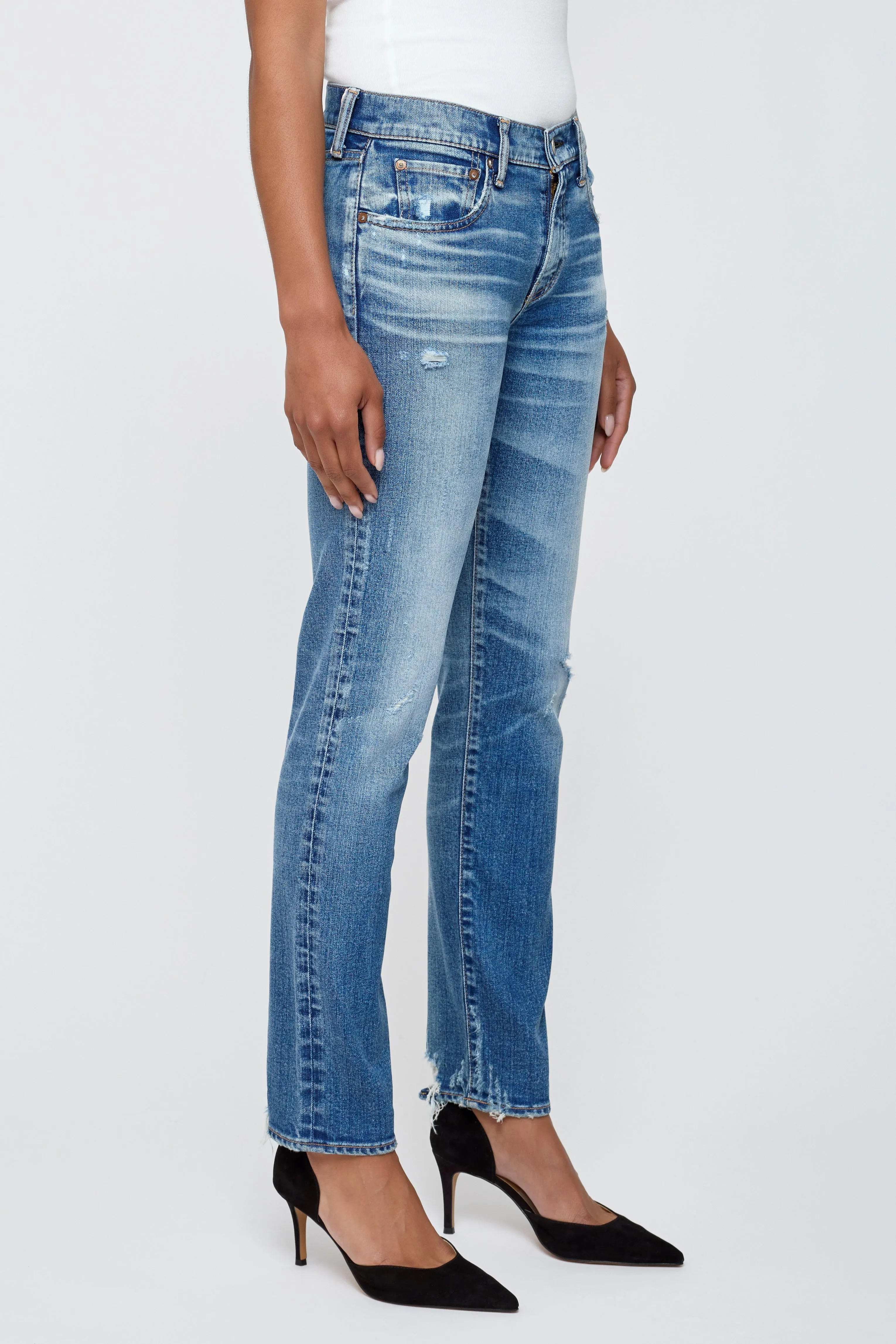 540IAC12-1171 sold by Moussy product image thumbnail 4