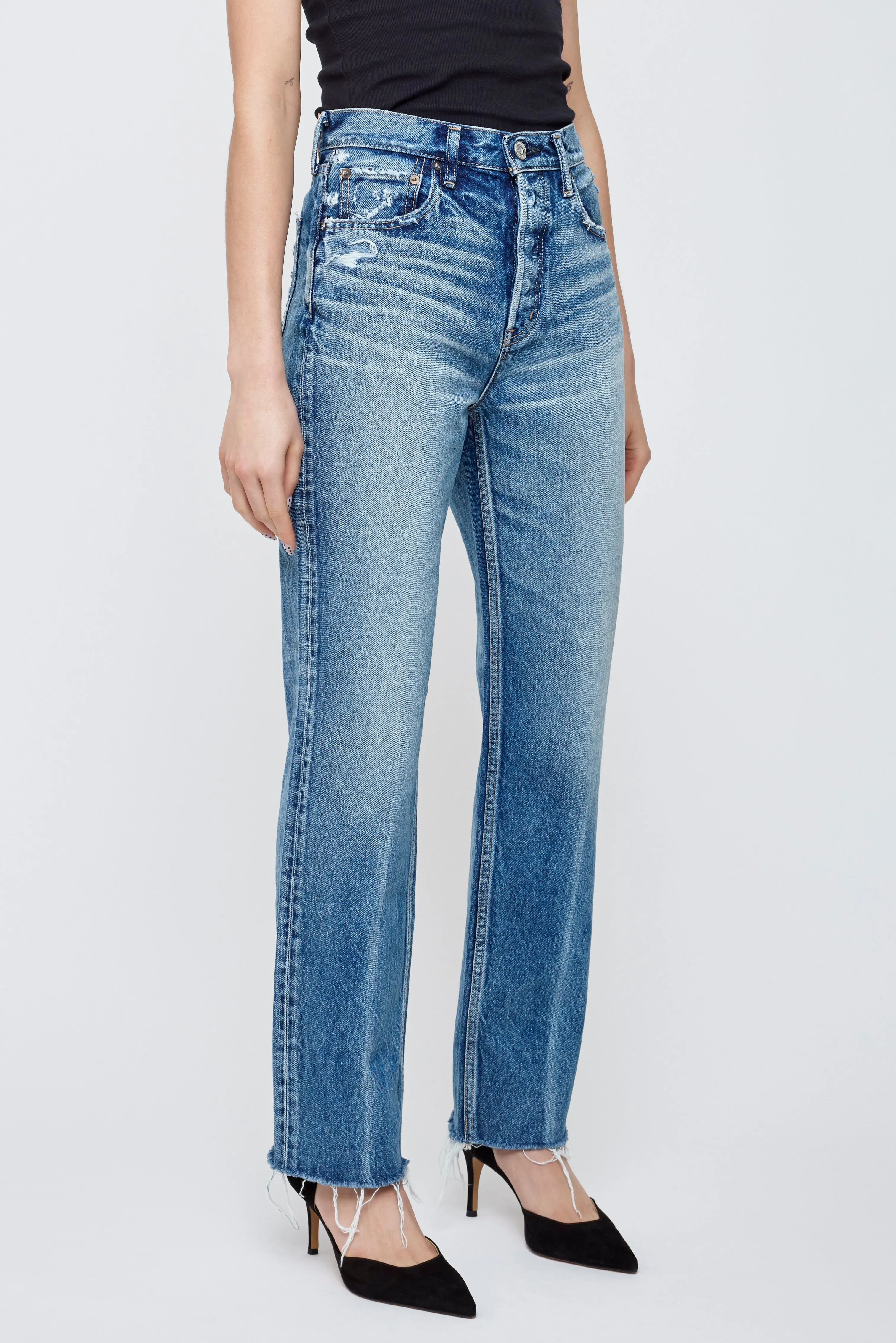 540IAC11-8171 sold by Moussy product image thumbnail 4