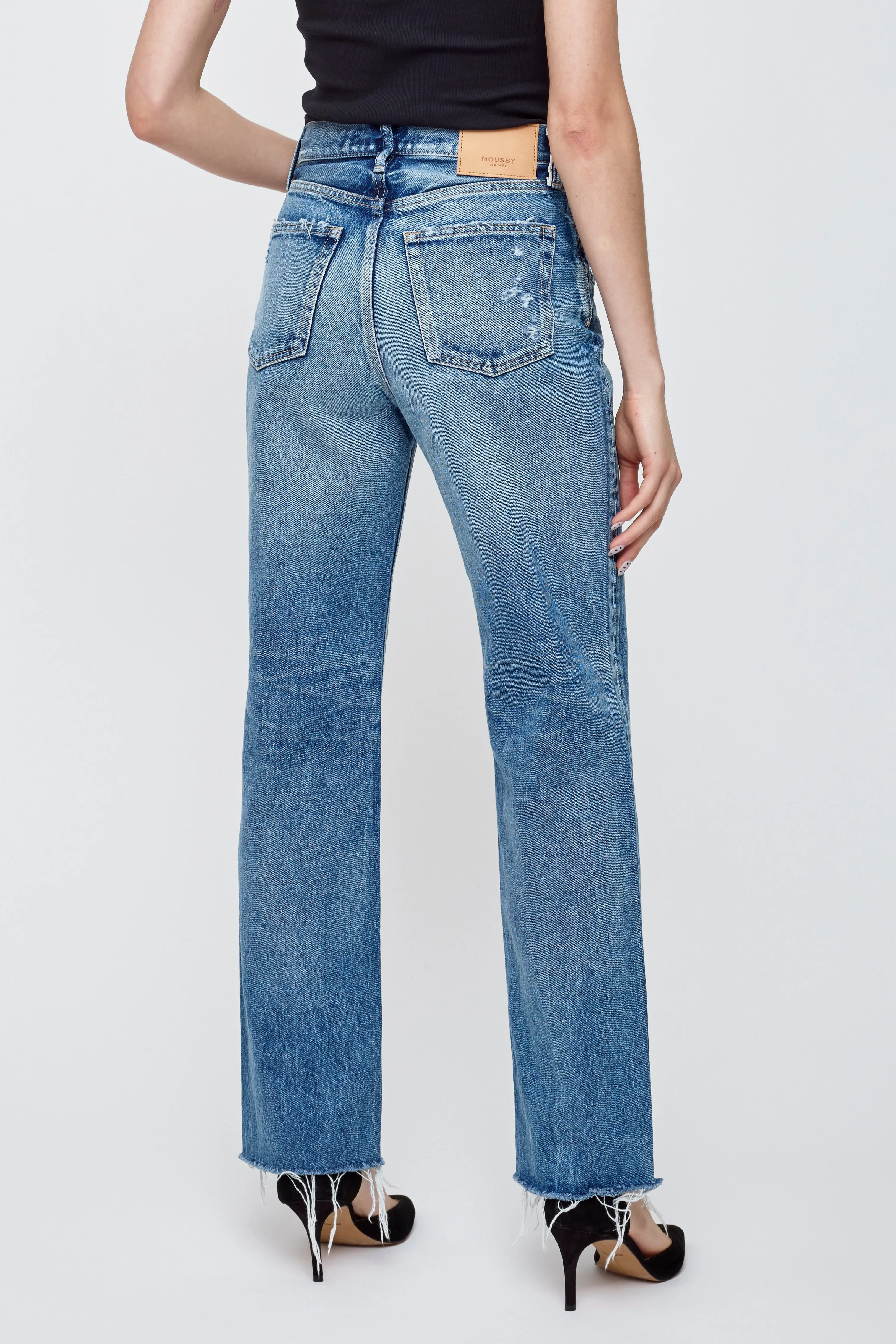 540IAC11-8171 sold by Moussy product image thumbnail 3