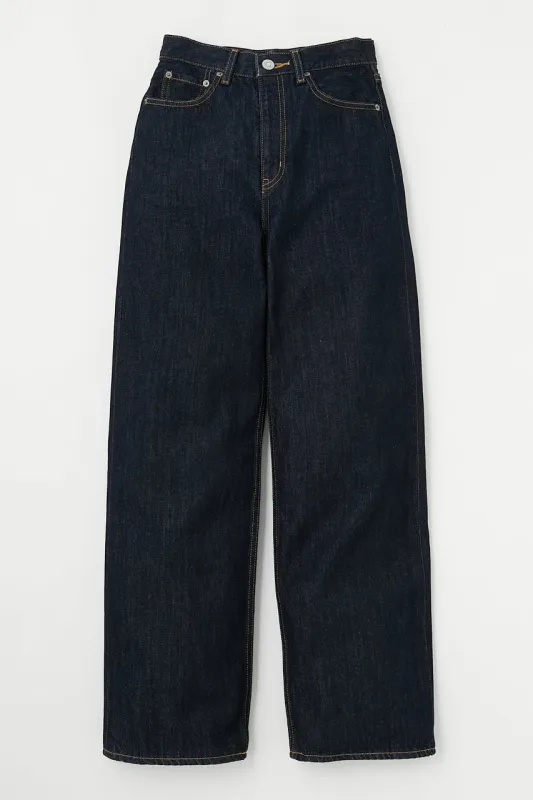 HIGH WAIST STRAIGHT made by Moussy