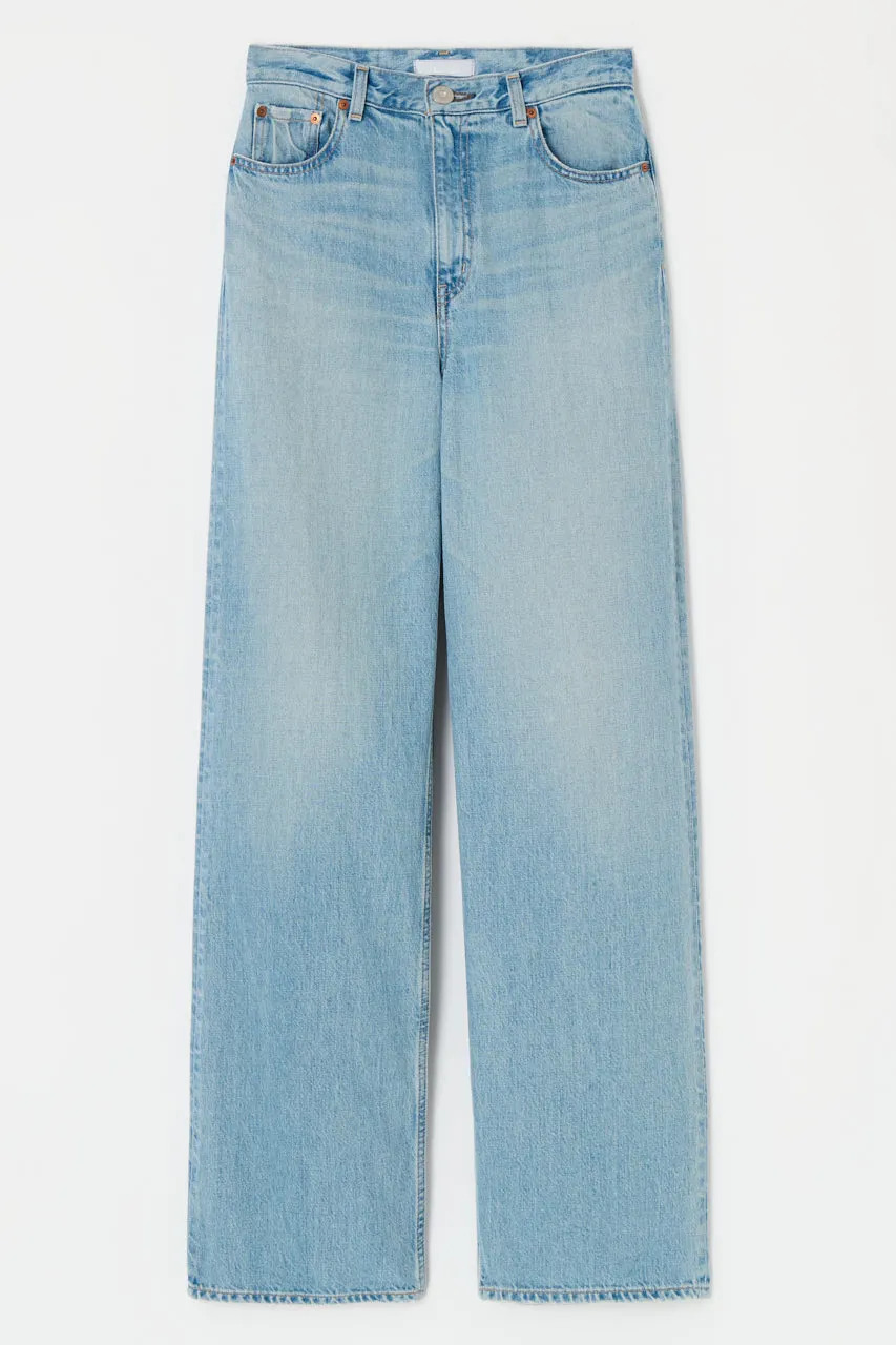 TENCEL DENIM STRAIGHT sold by Moussy