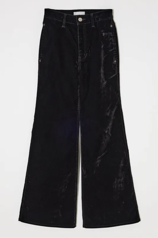 VELVET LONG LEG FLARE sold by Moussy