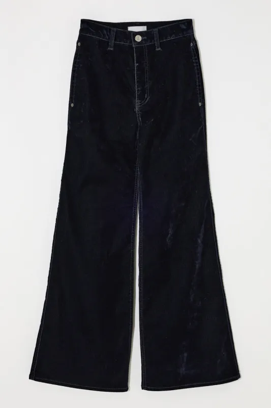 VELVET LONG LEG FLARE sold by Moussy