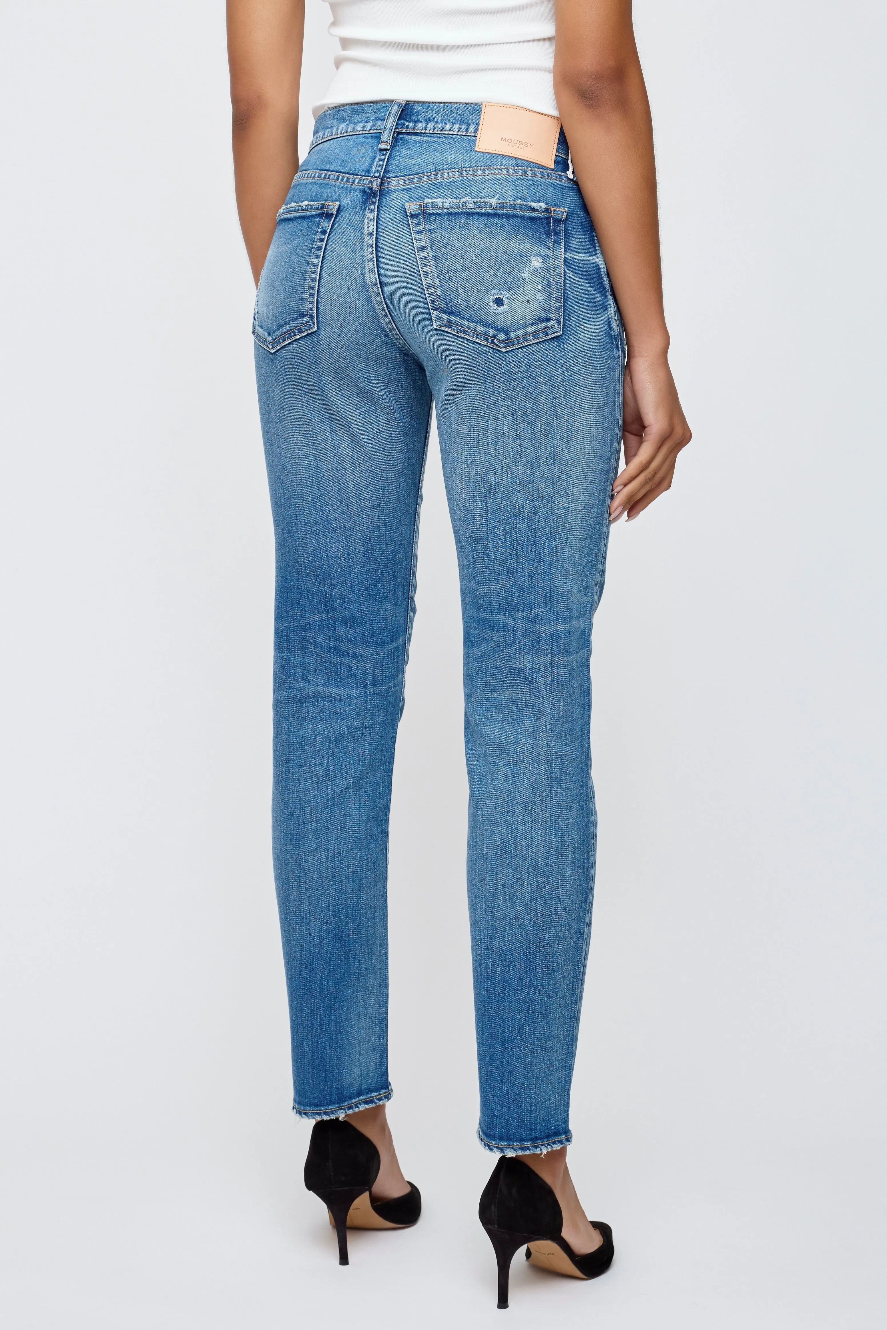 BRIDGEVILLE SLIM STRAIGHT sold by Moussy product image thumbnail 3