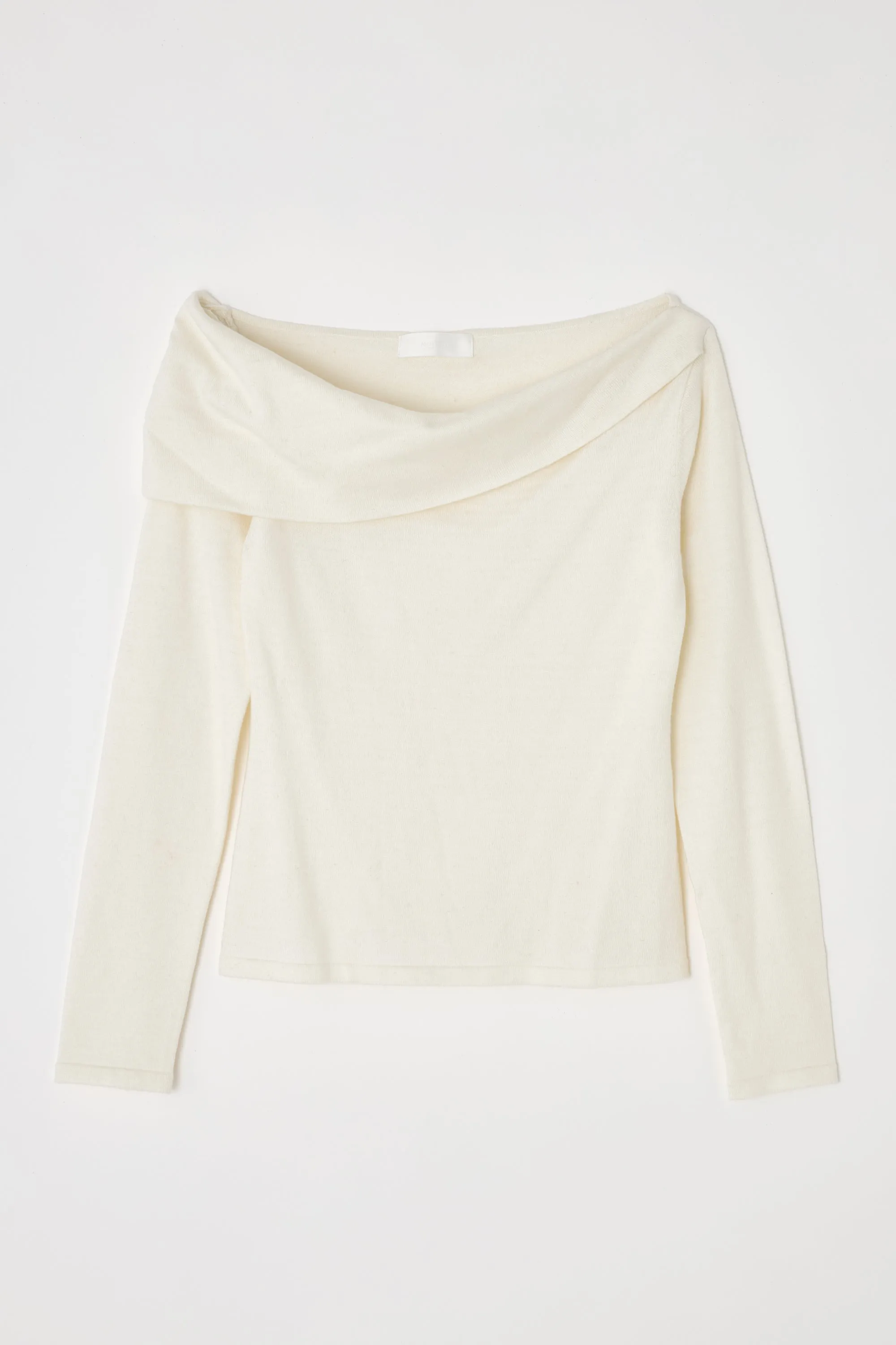 OFF SHOULDER LONG SLEEVE sold by Moussy