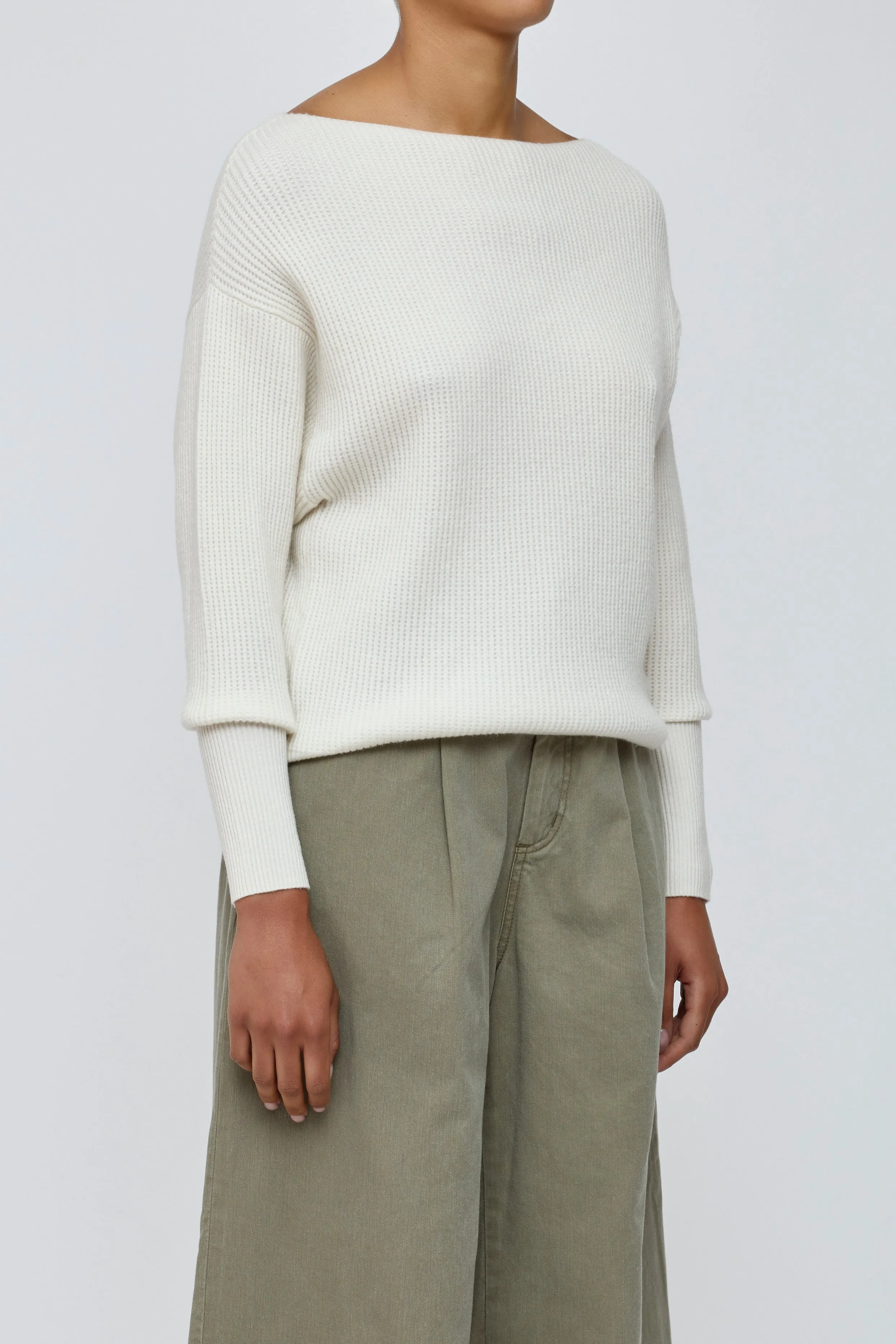 OFF SHOULDER KNIT TOP sold by Moussy product image thumbnail 4