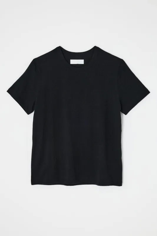 BASIC TEE sold by Moussy