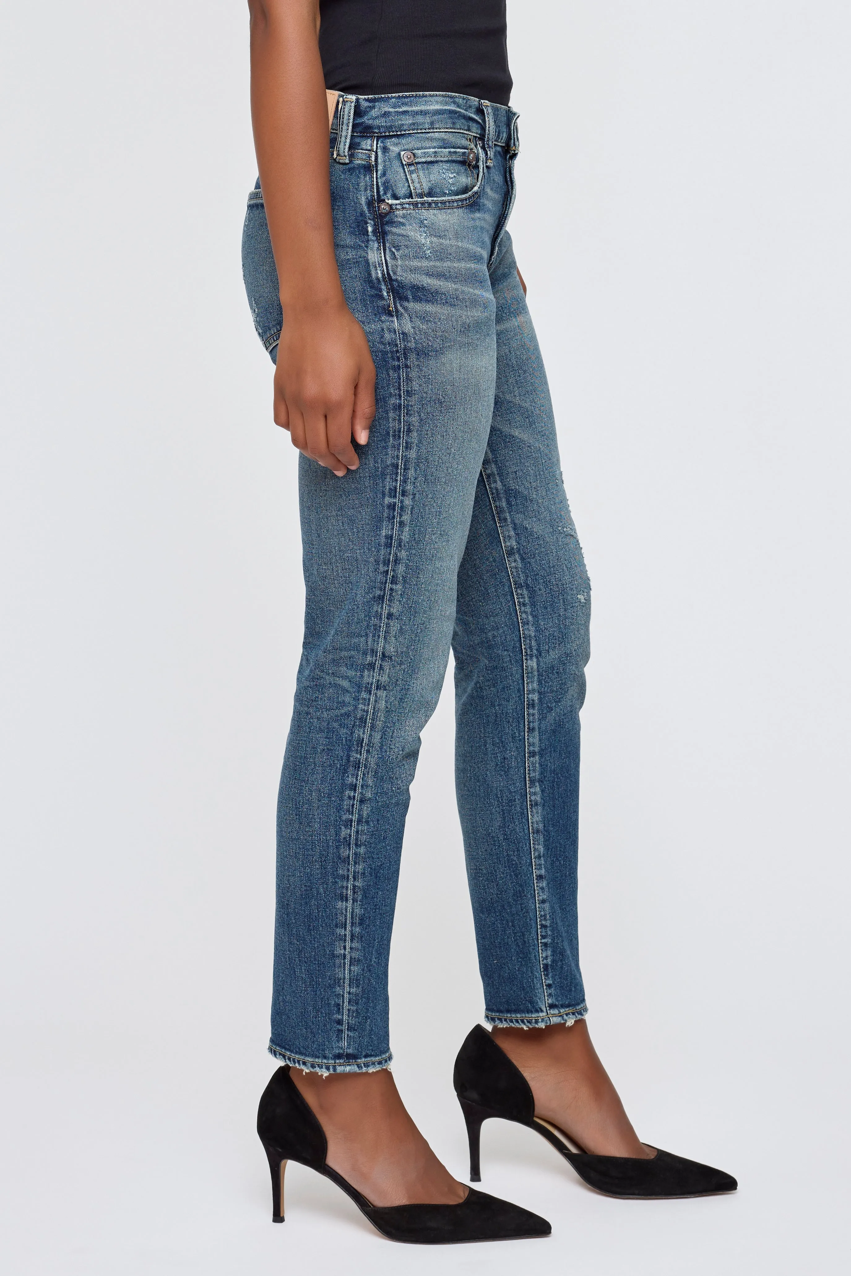 540IAC12-8021 sold by Moussy product image thumbnail 5